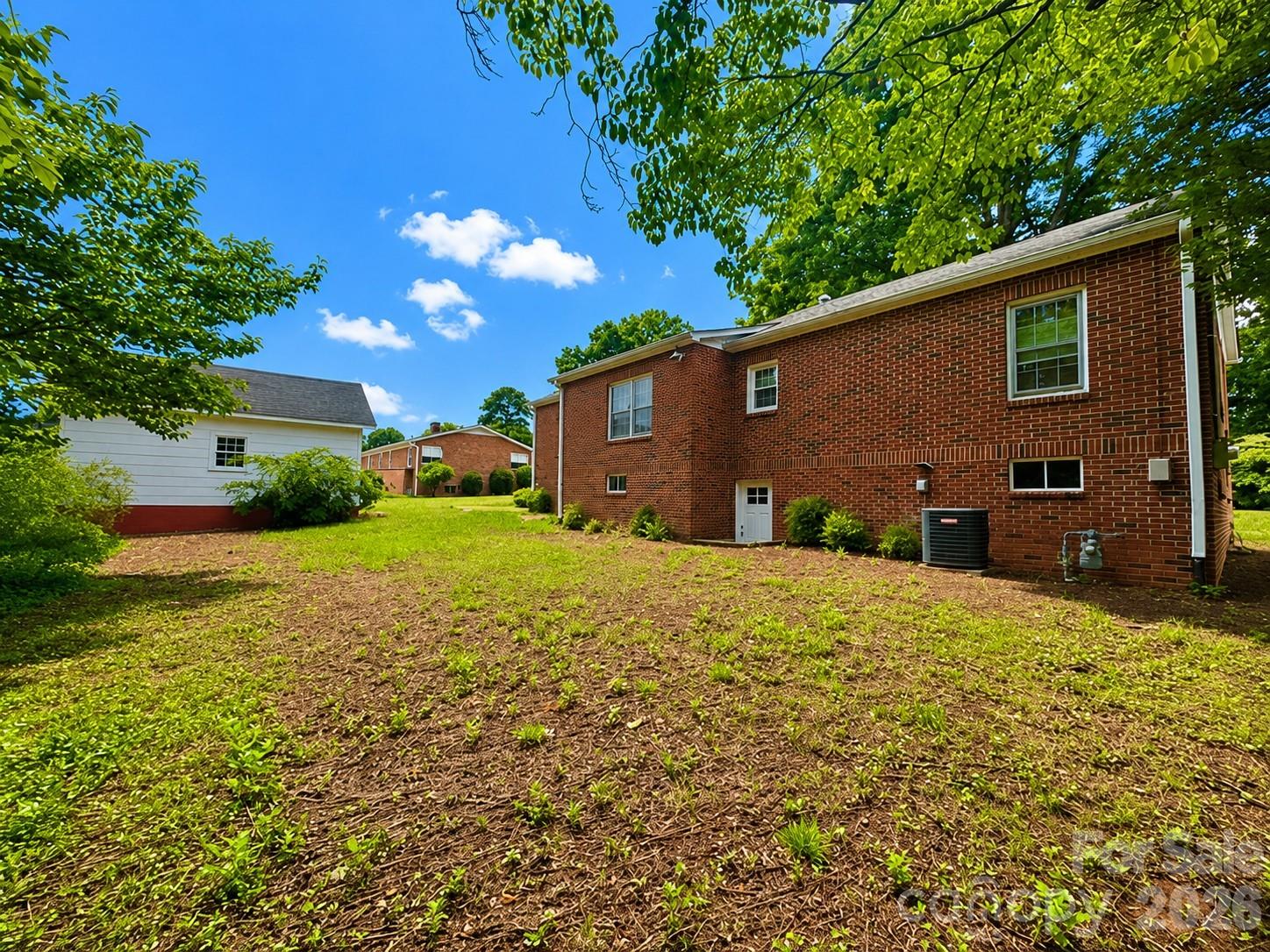 112 3rd Street Property Photo 5