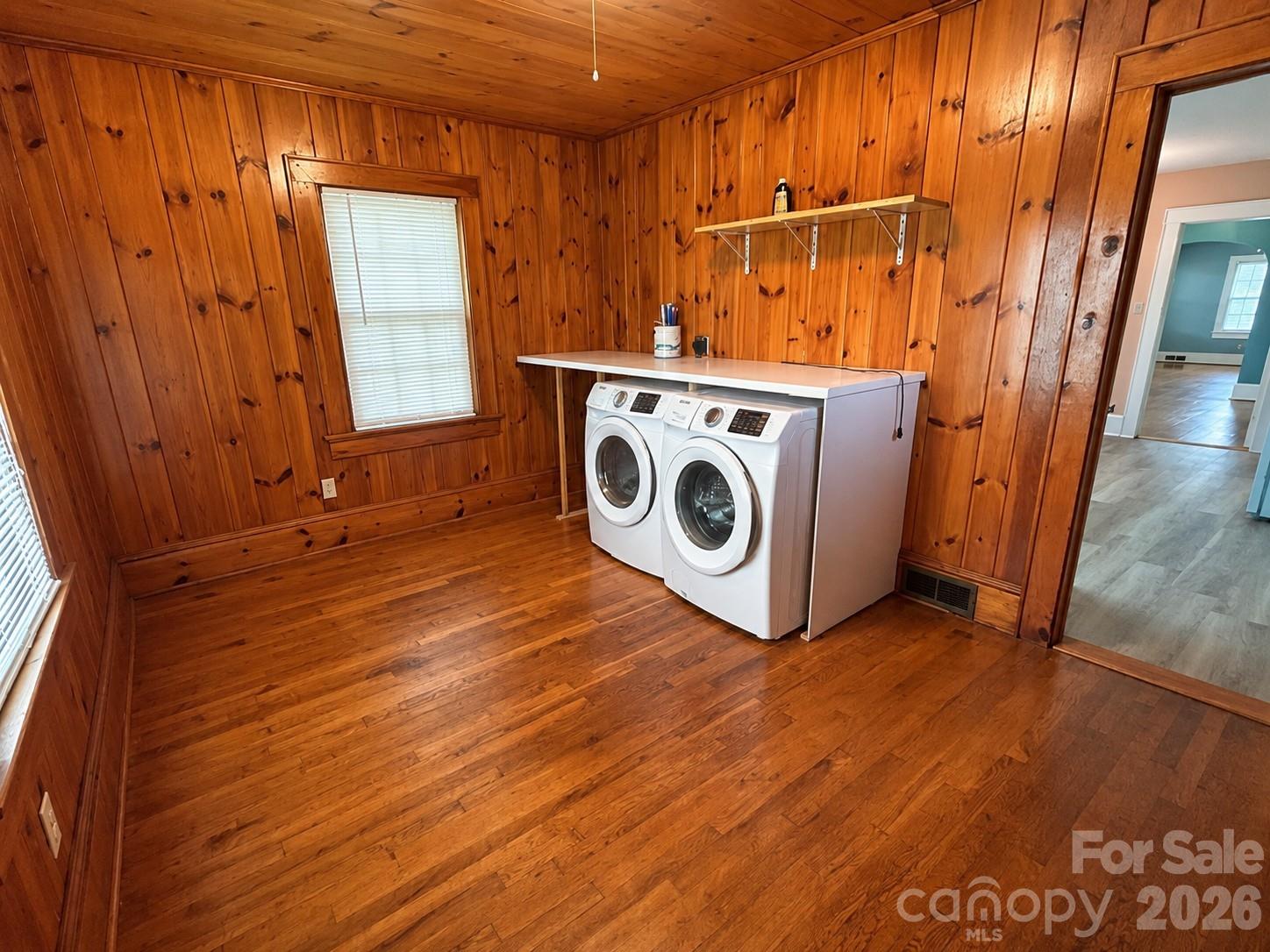 112 3rd Street Property Photo 15