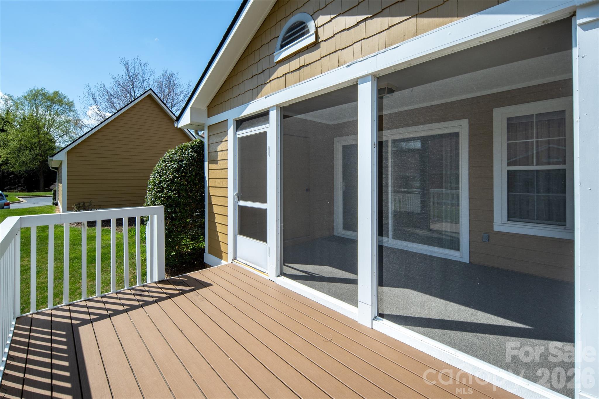 803 Woodlea Court Property Photo 8