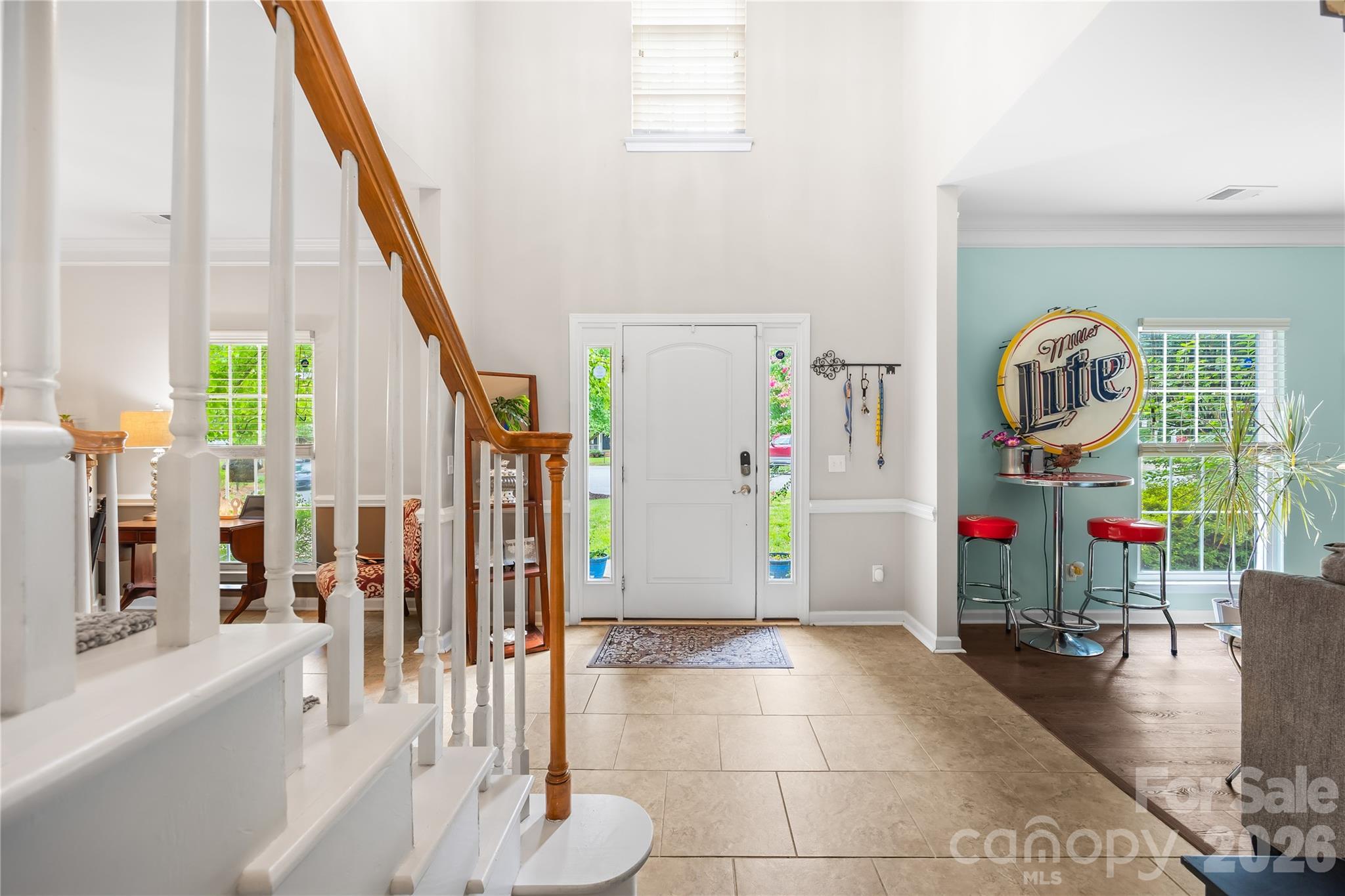 1363 Yorkshire Place Property Photo 4