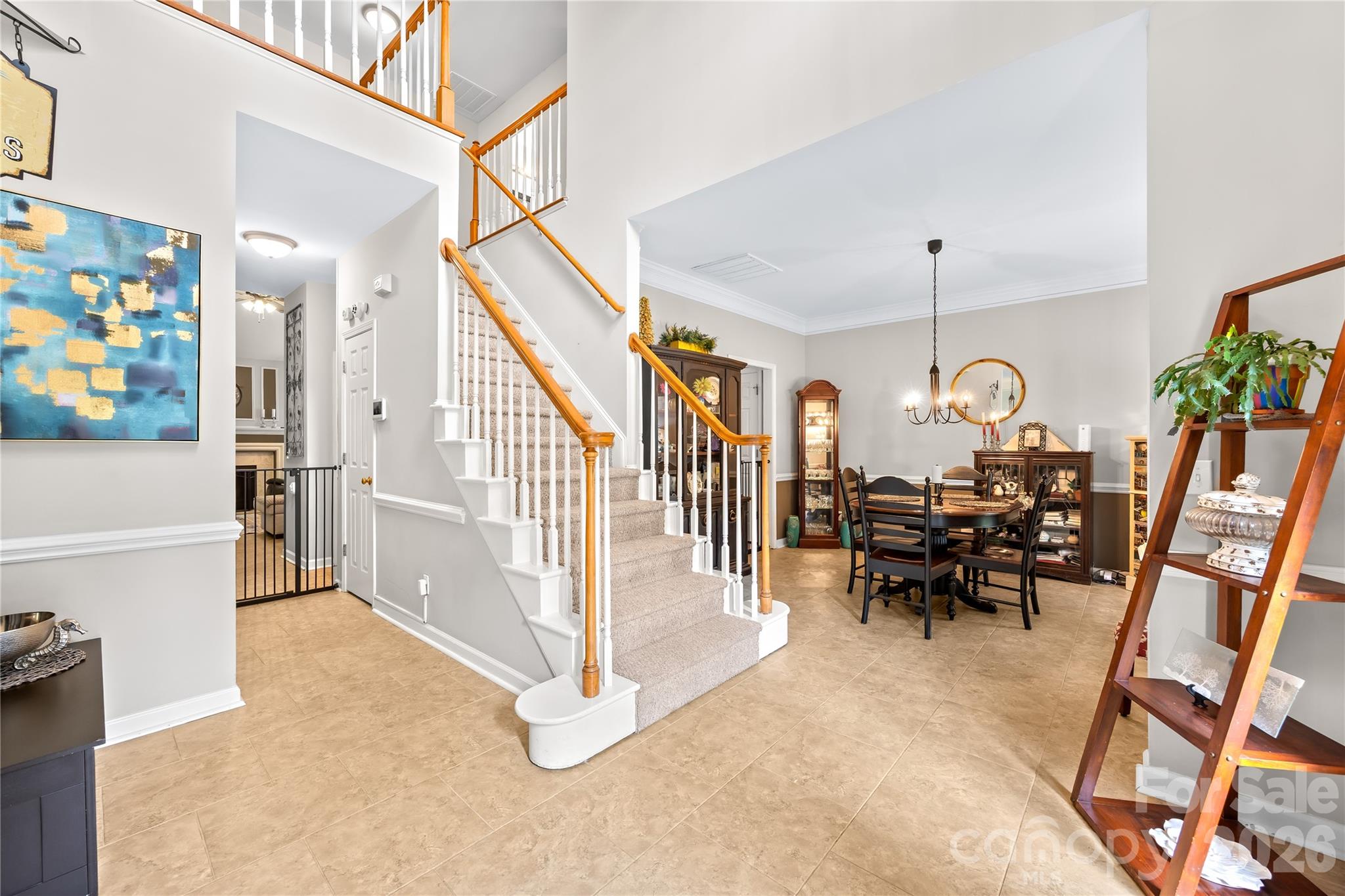 1363 Yorkshire Place Property Photo 5