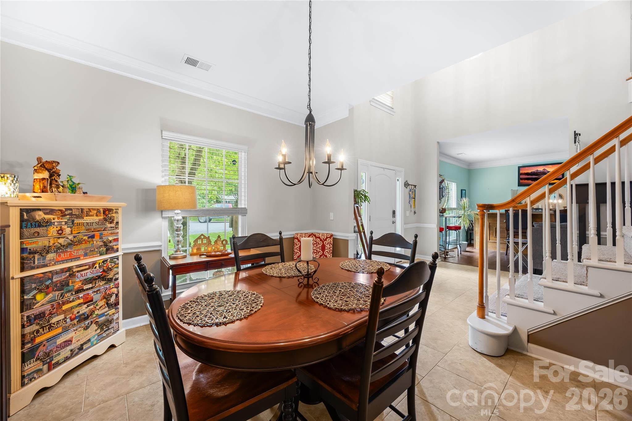 1363 Yorkshire Place Property Photo 7
