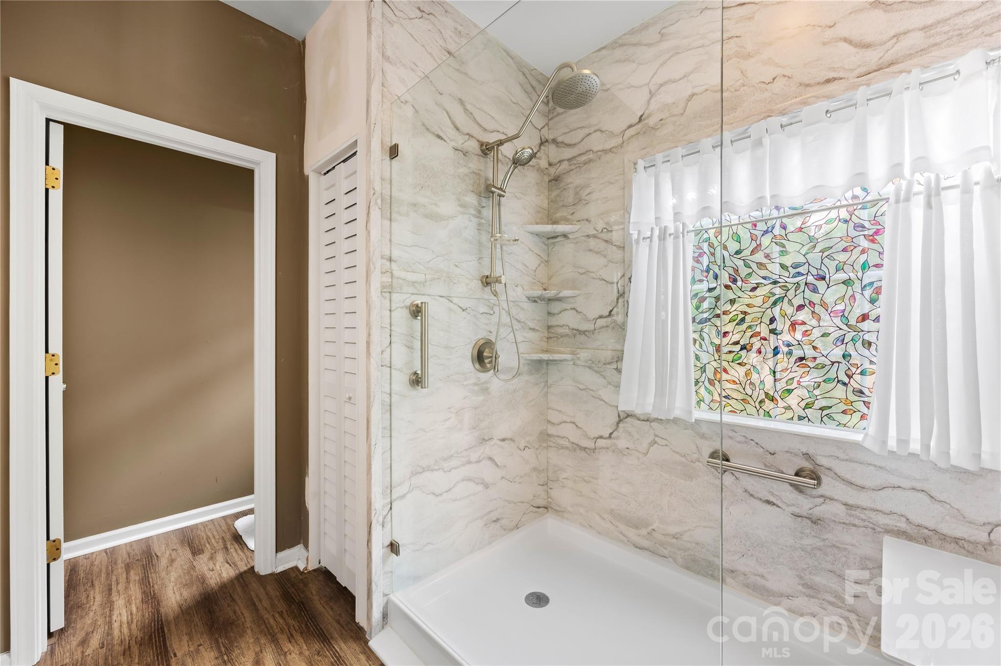 1363 Yorkshire Place Property Photo 22