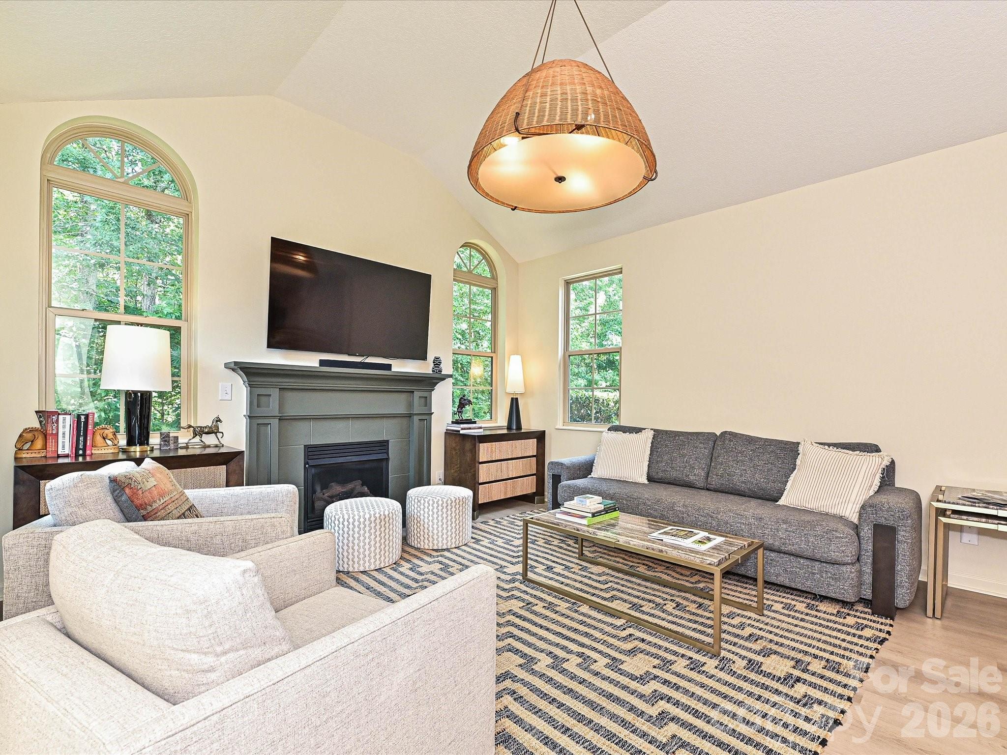 3520 S Bank Court Property Photo 1