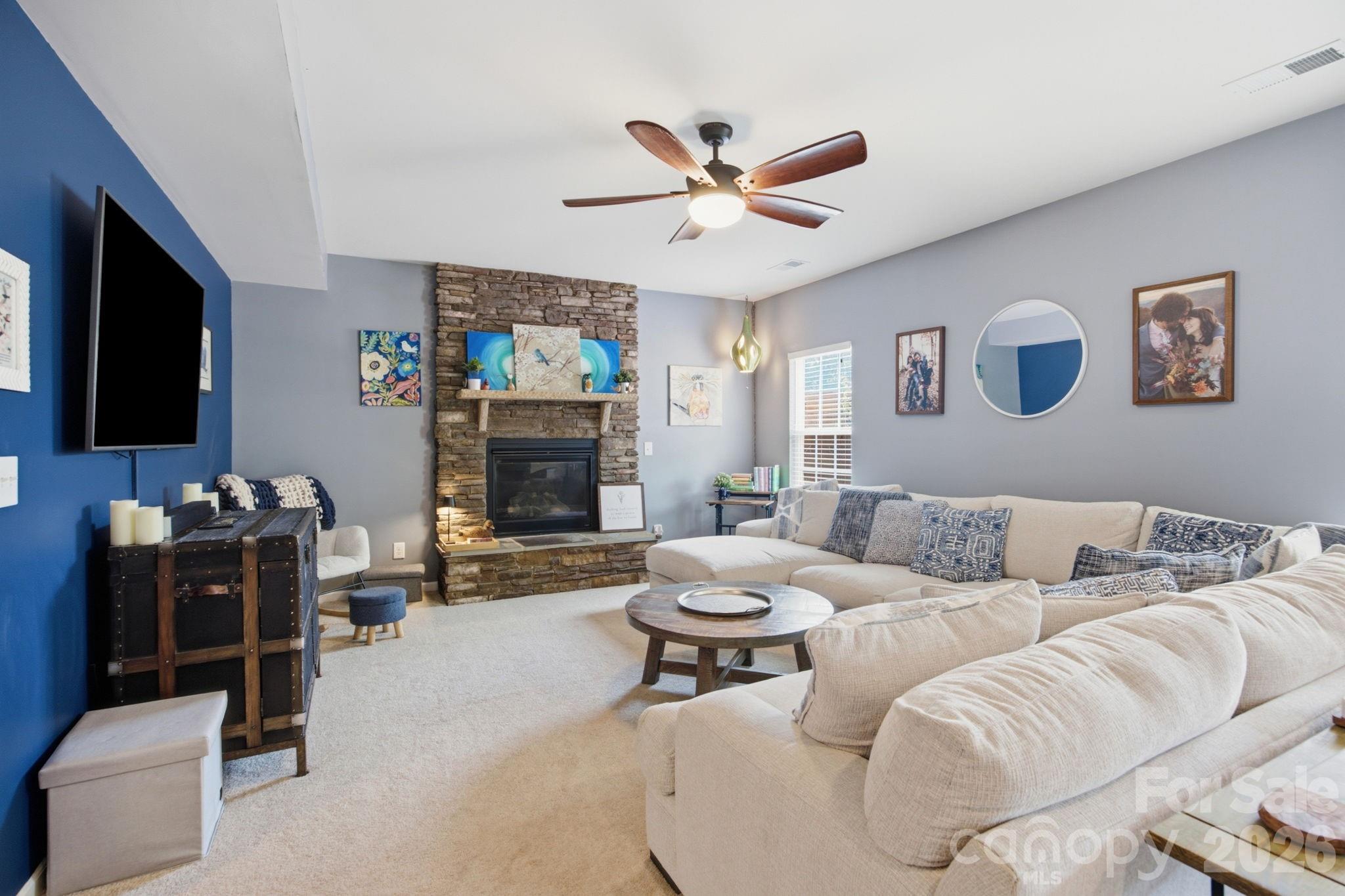 196 Welcombe Street Property Photo 6