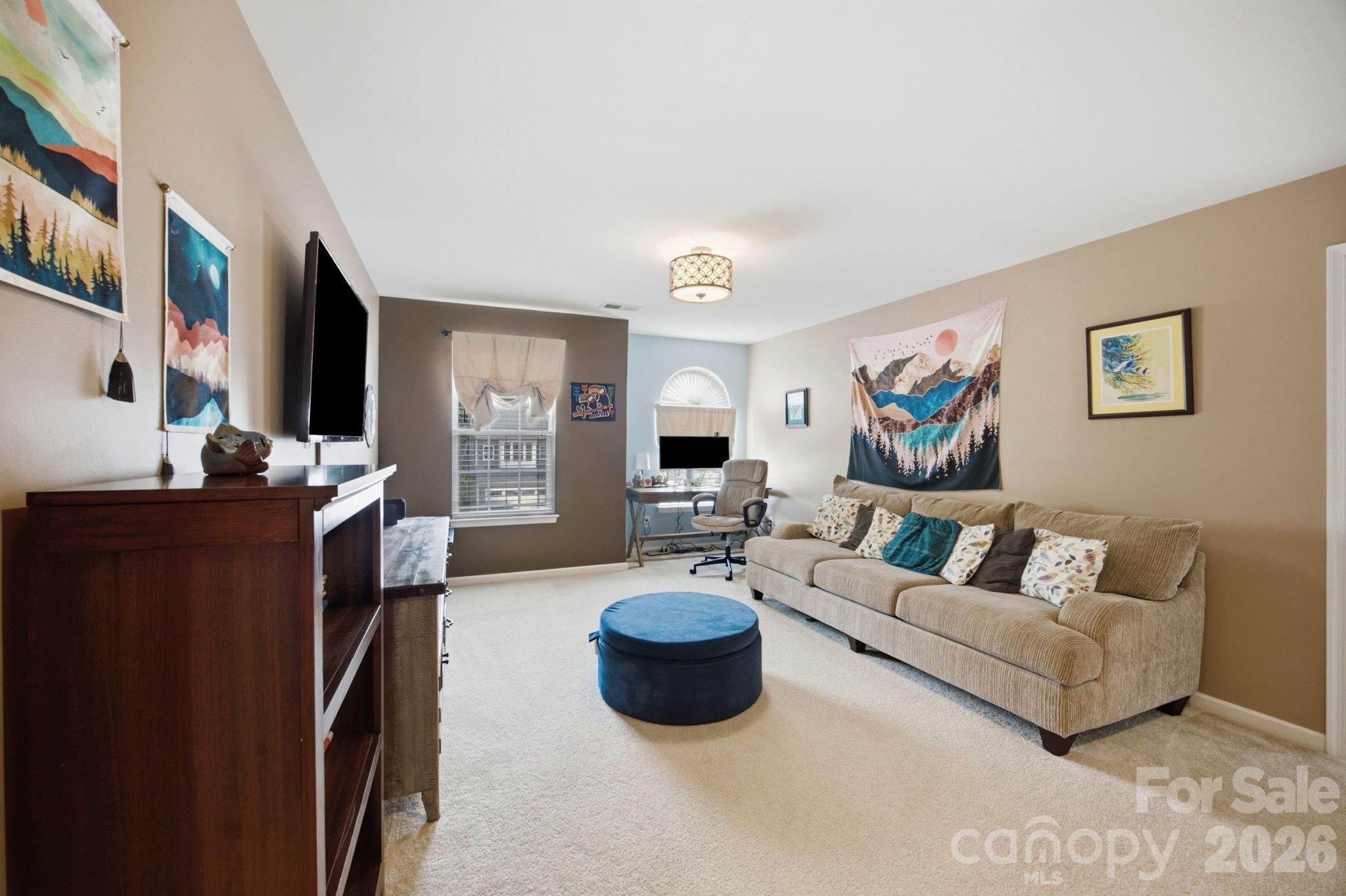 196 Welcombe Street Property Photo 15