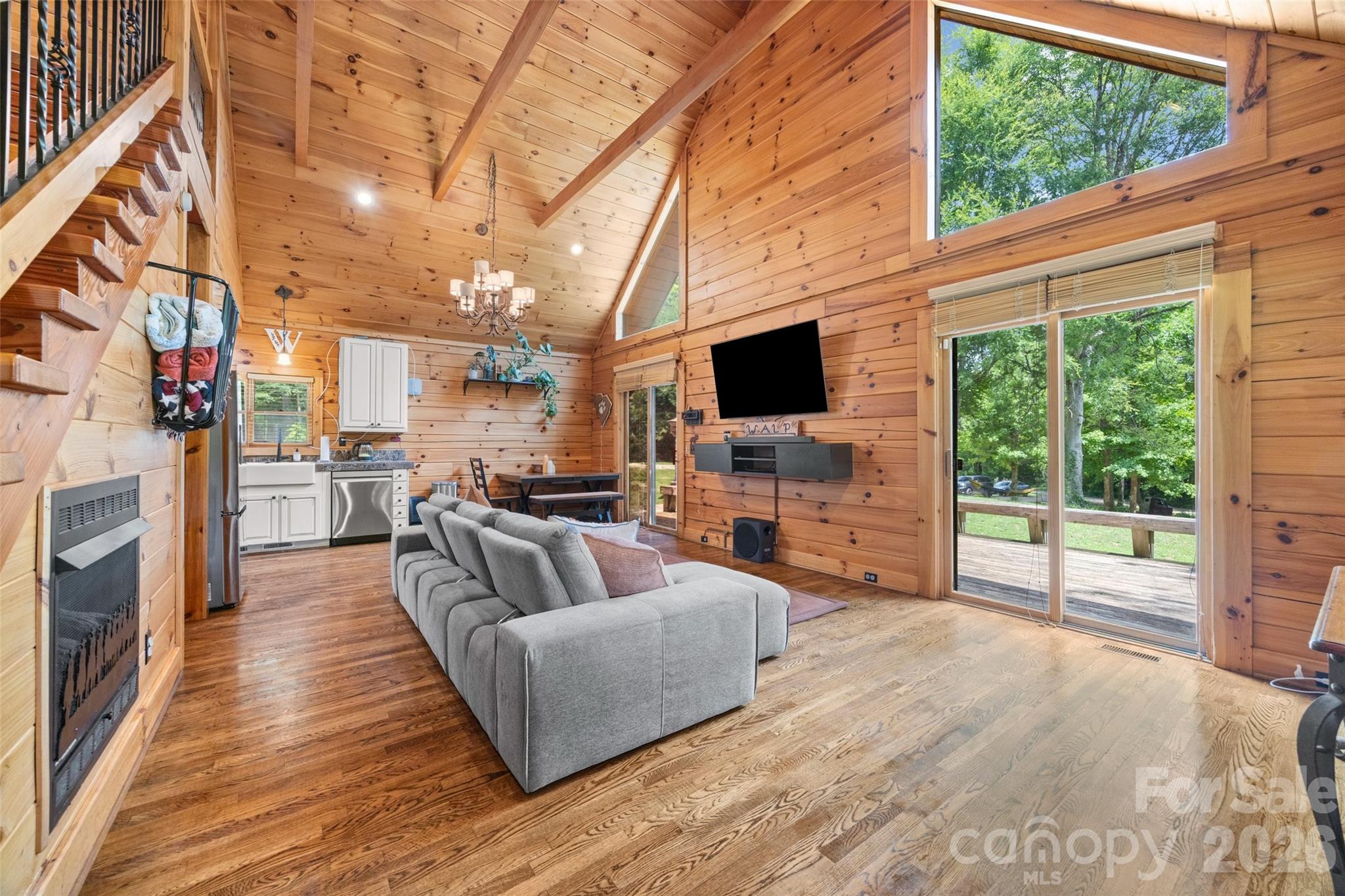 3448 Center Road Property Photo 4