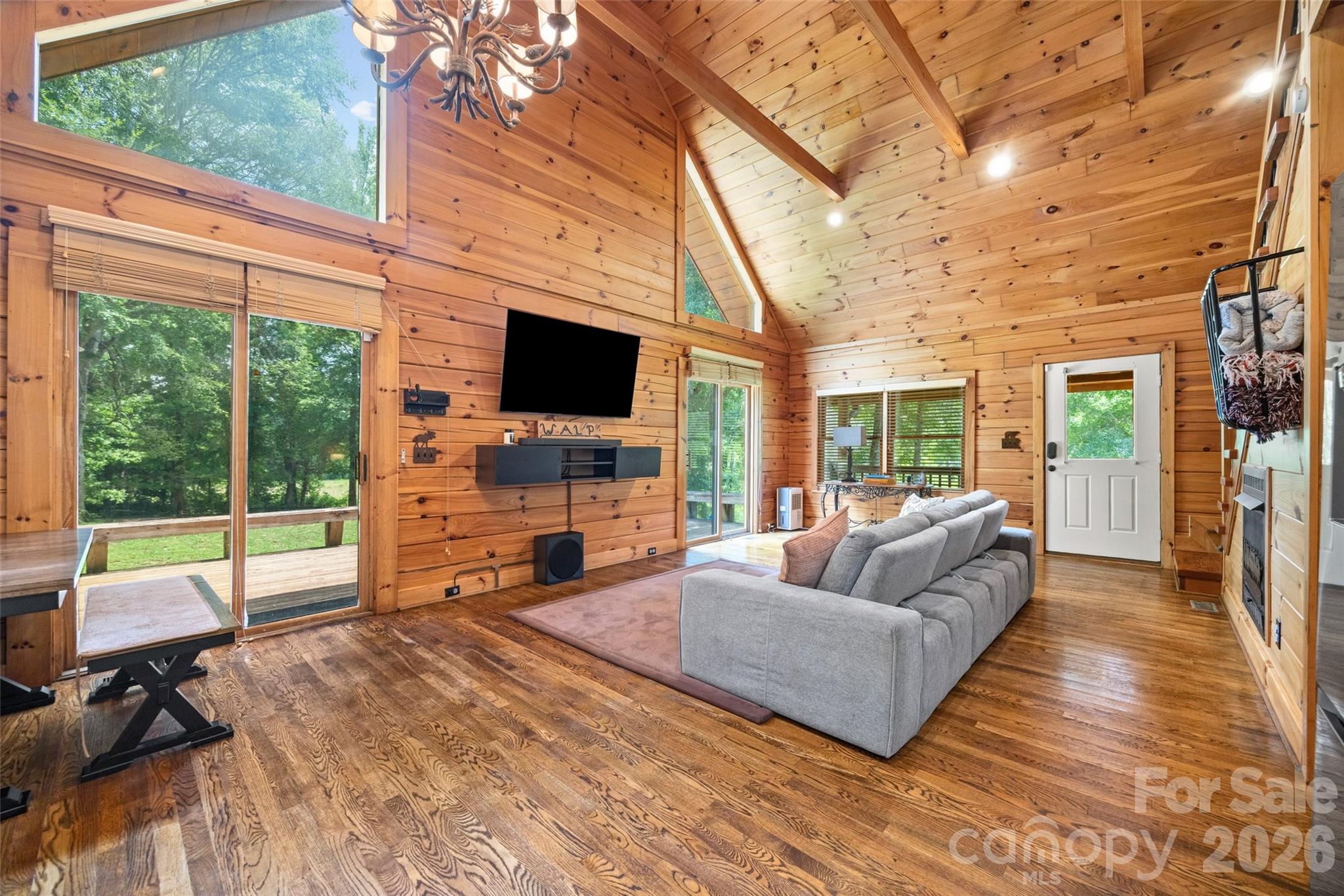 3448 Center Road Property Photo 7
