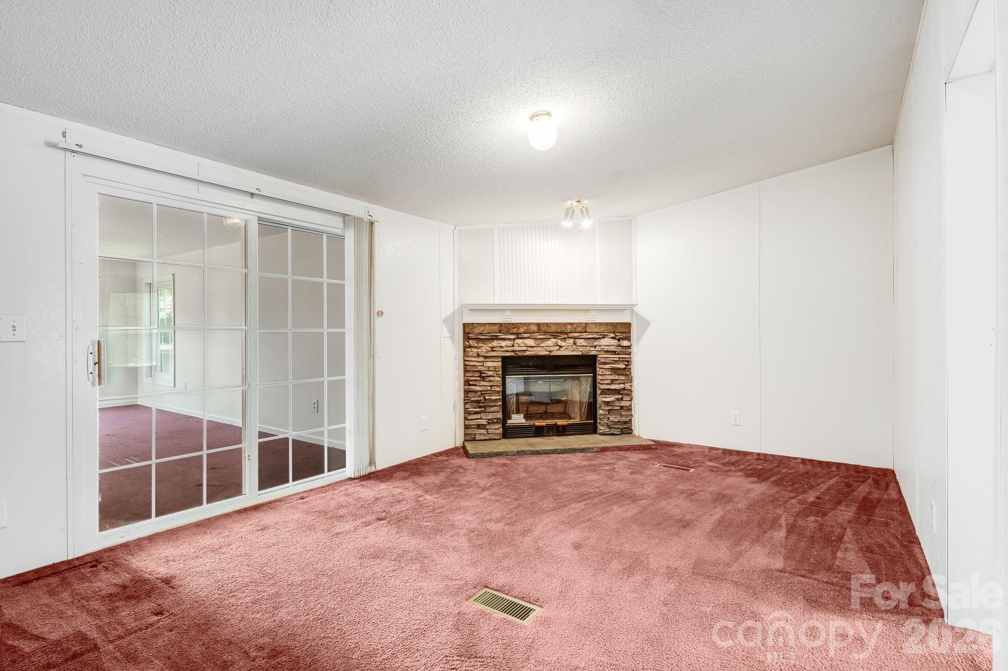 505 Crescent Way Property Photo 14