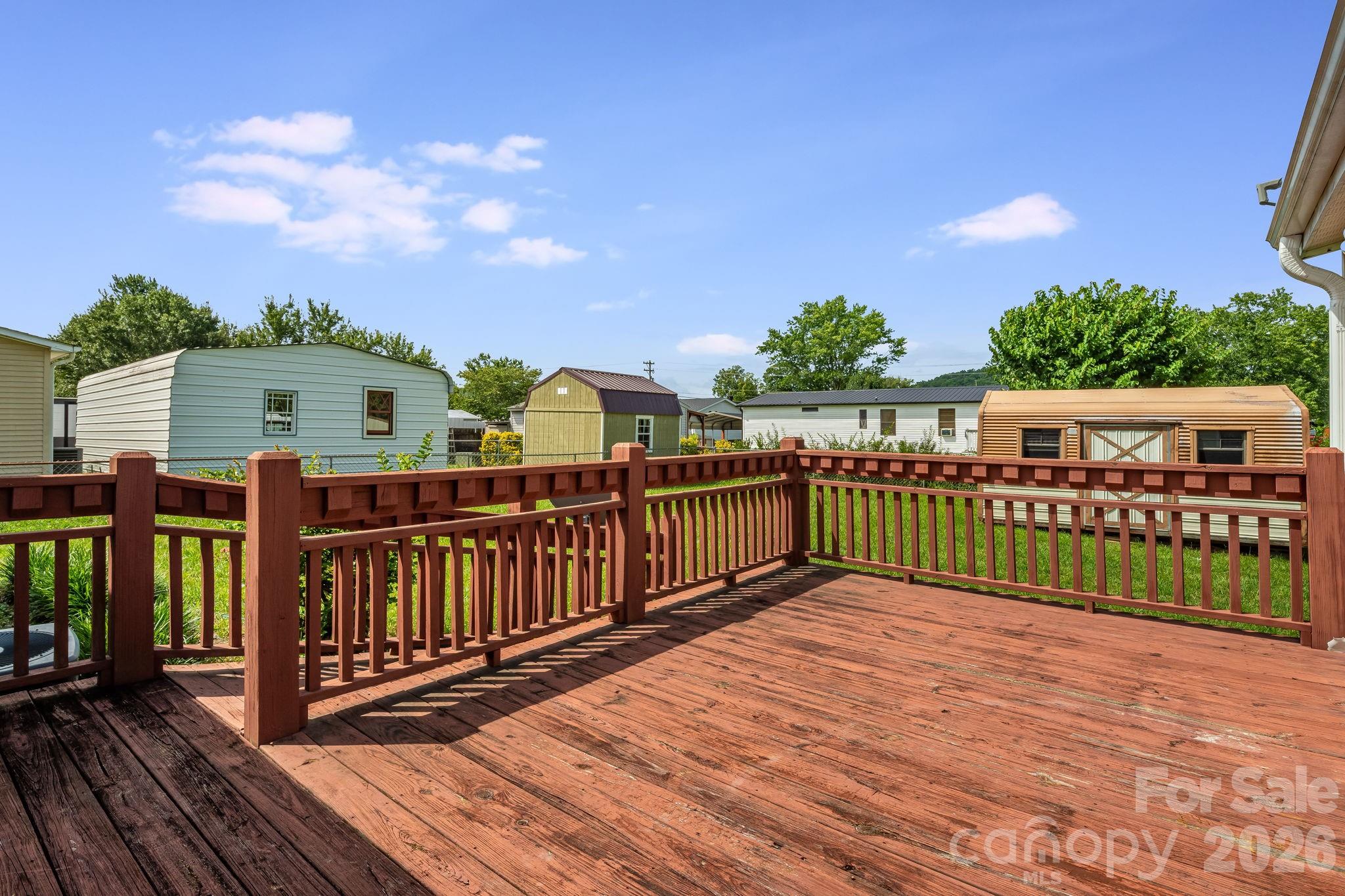 505 Crescent Way Property Photo 25