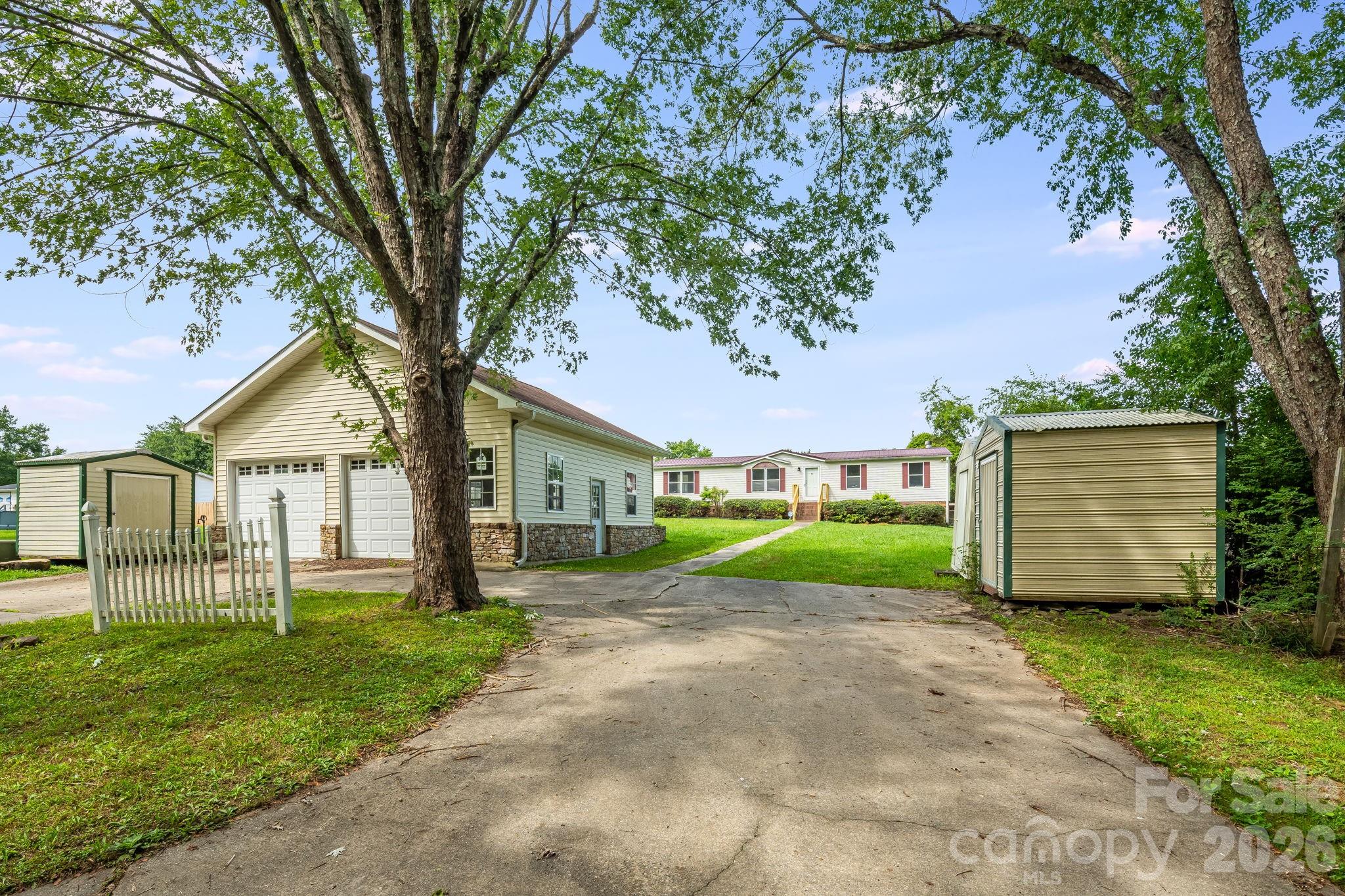 505 Crescent Way Property Photo 27