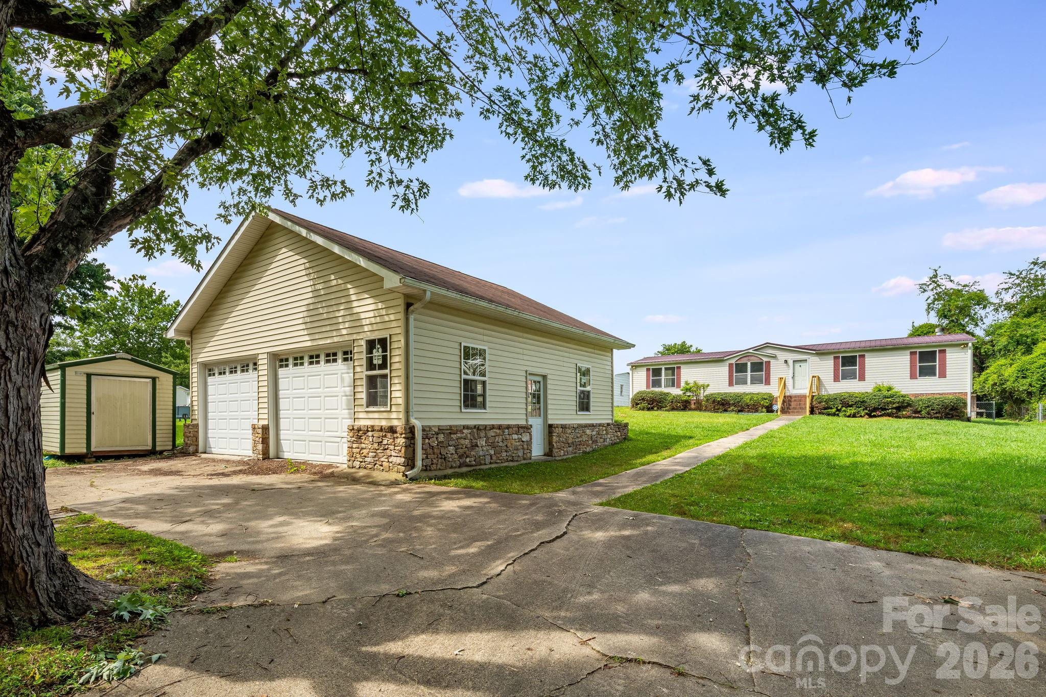 505 Crescent Way Property Photo 28
