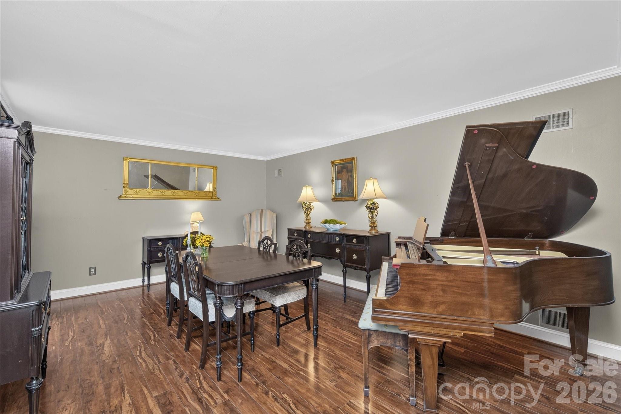 4419 Darventry Court Property Photo 6
