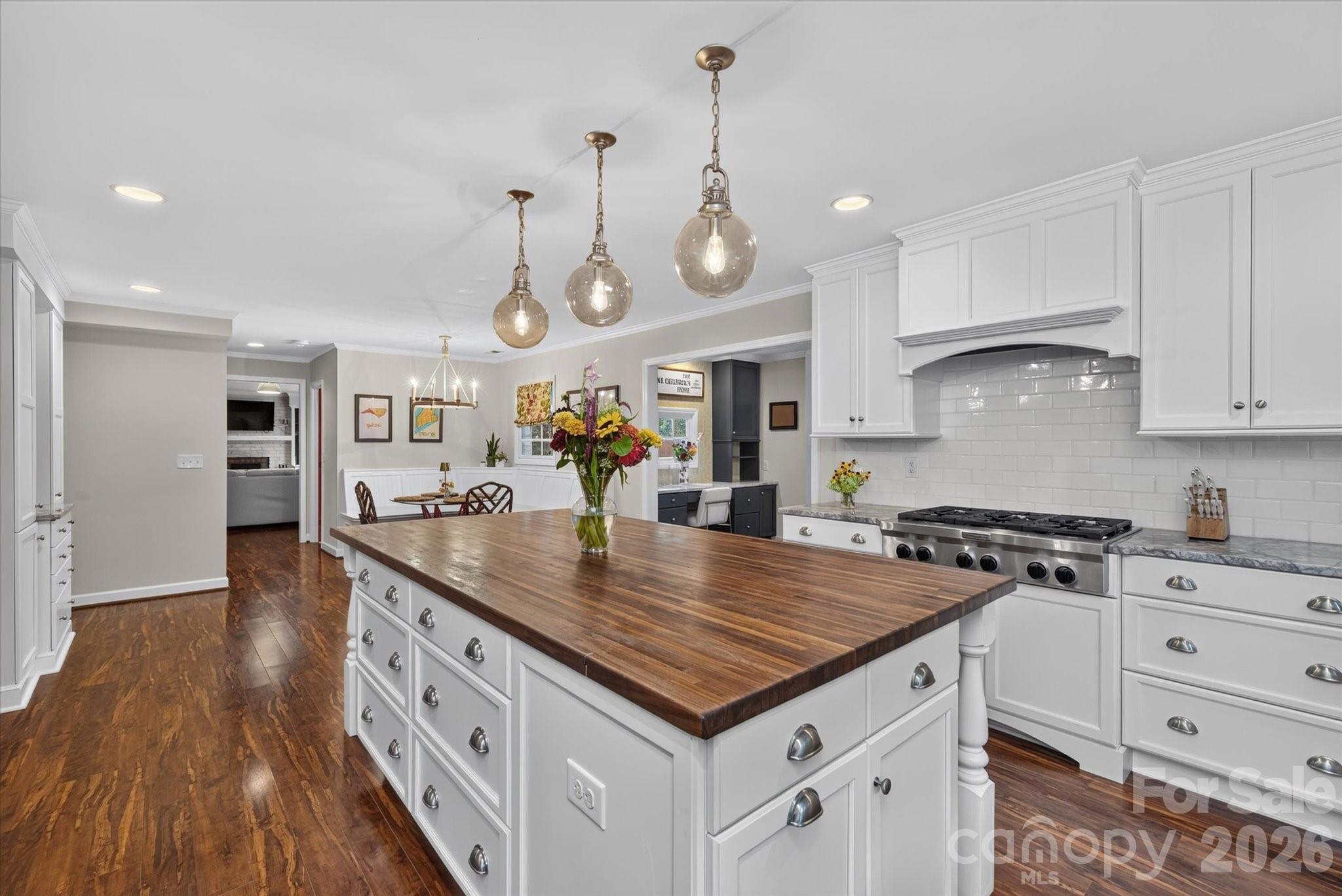 4419 Darventry Court Property Photo 14