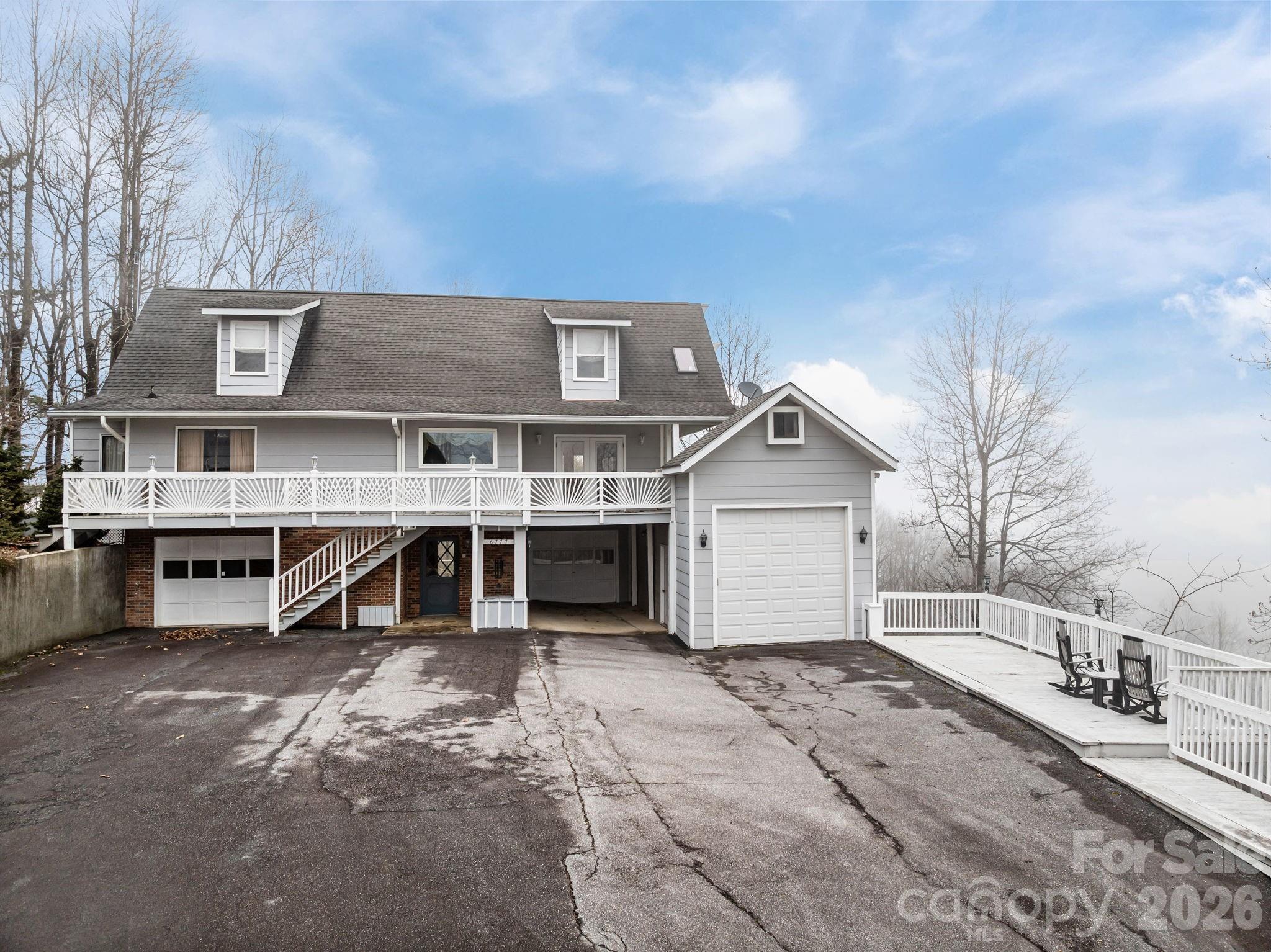 6777 Pinnacle Mountain Road Property Photo 1