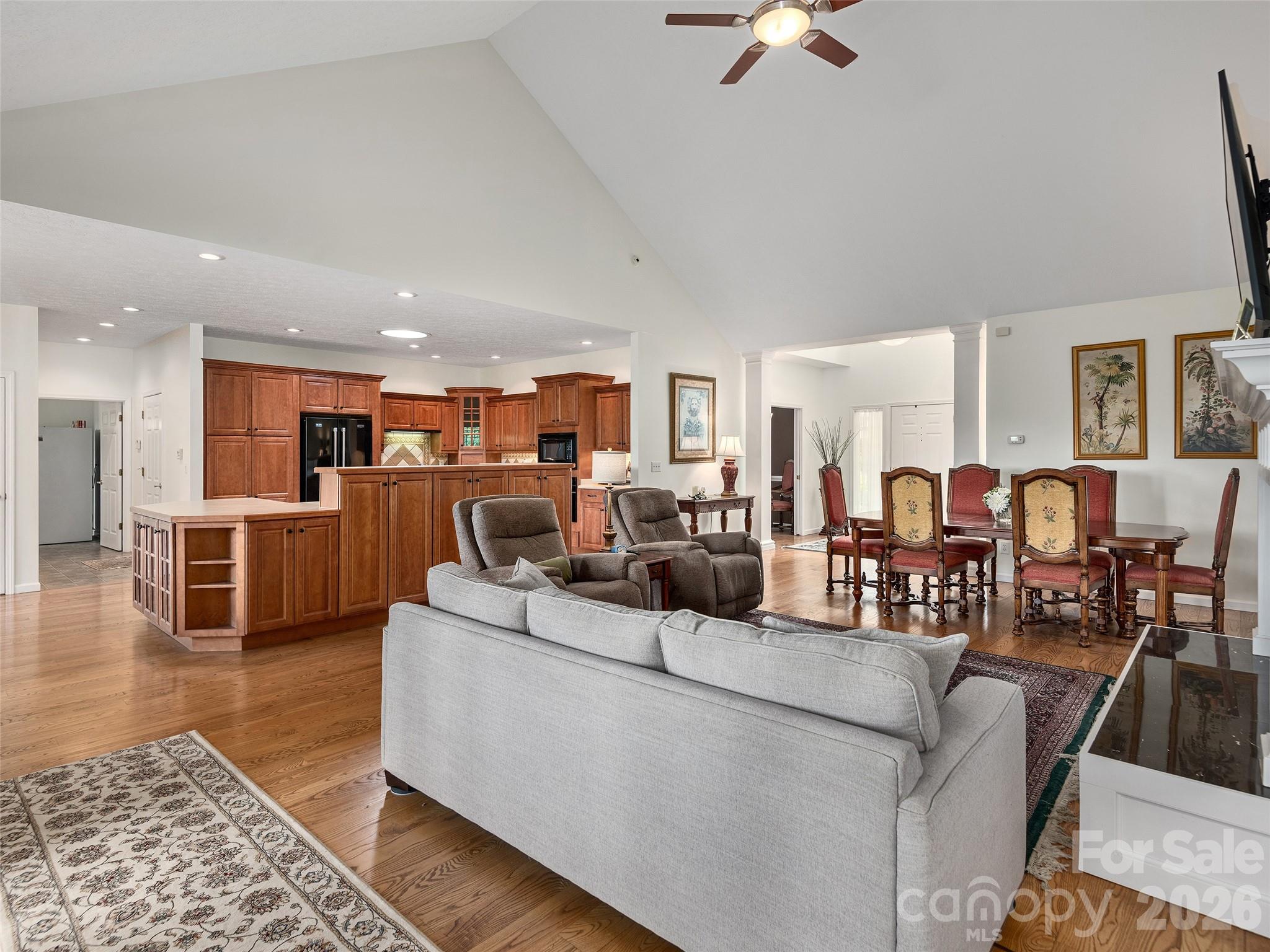 84 Red Cedar Drive Property Photo 6