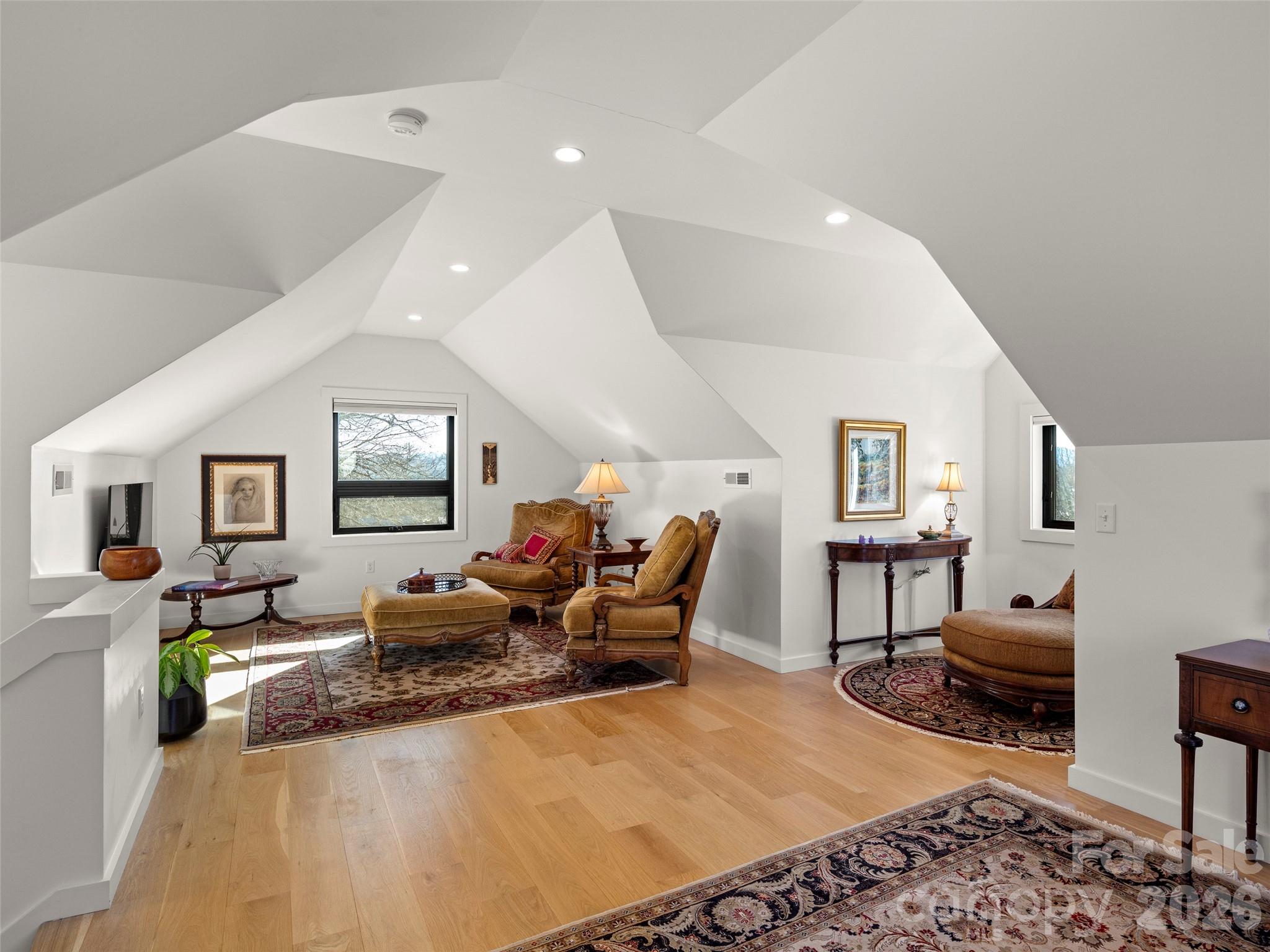 60 Harvard Place Property Photo 30