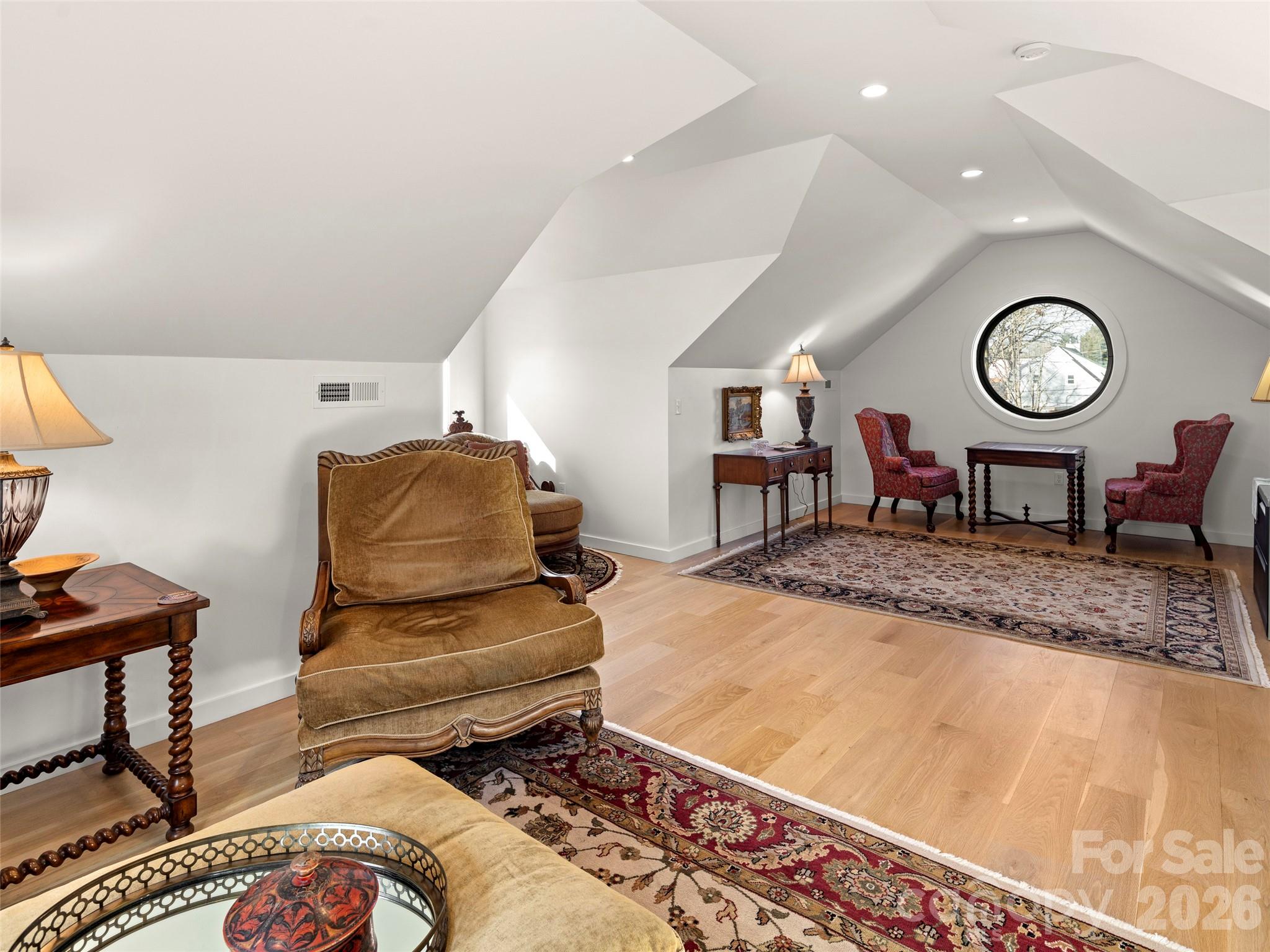 60 Harvard Place Property Photo 32