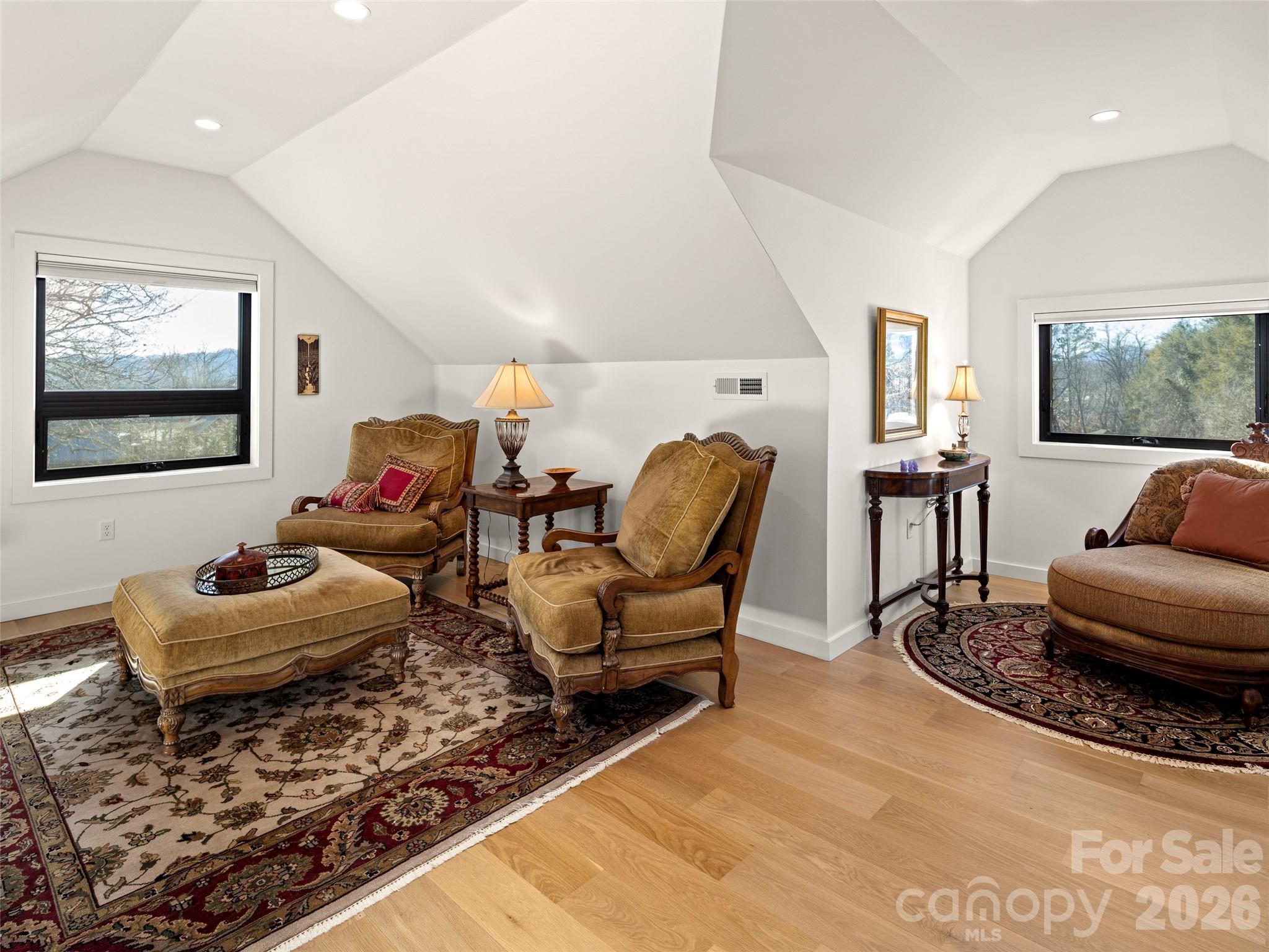 60 Harvard Place Property Photo 33