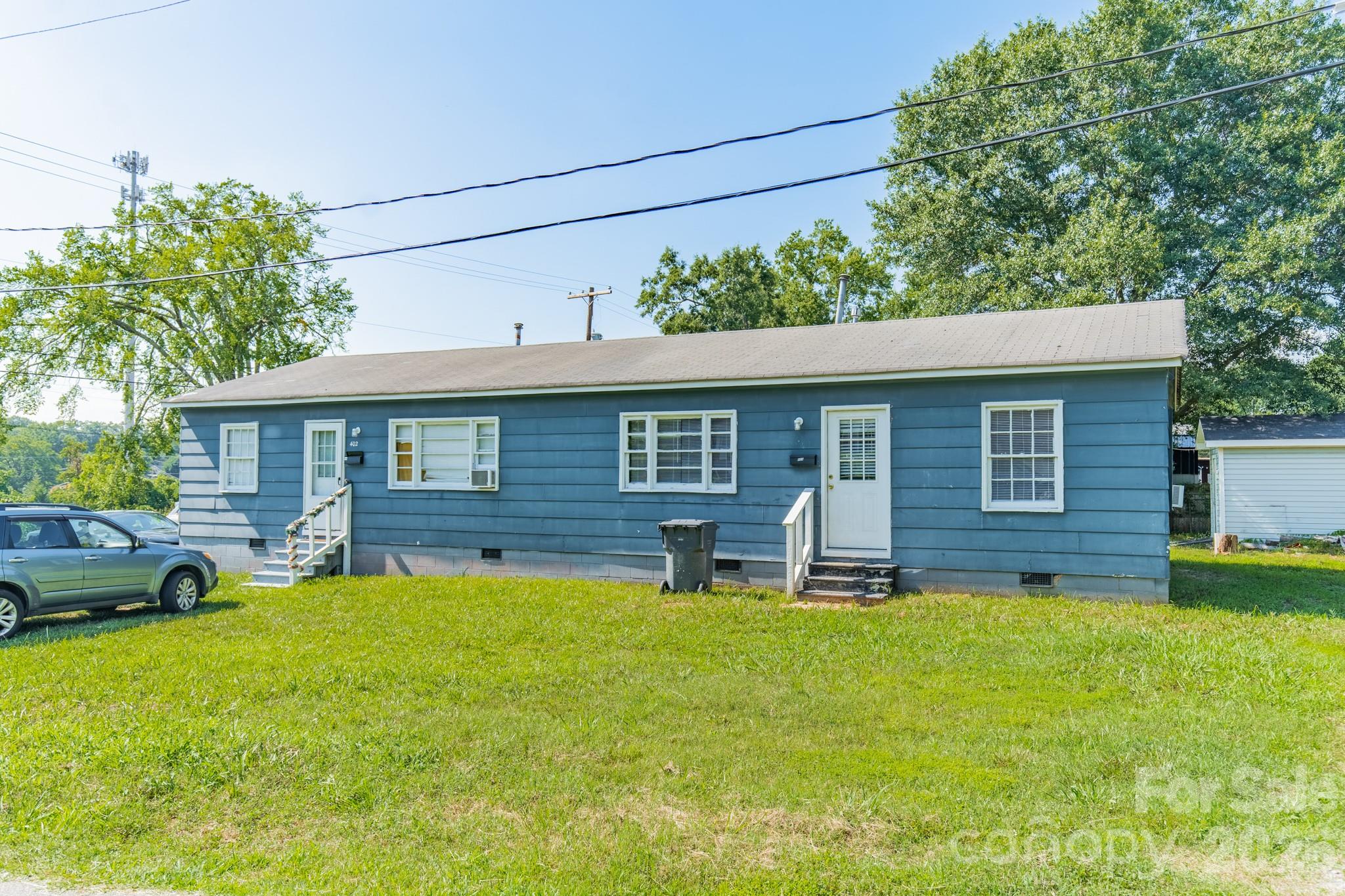 402 E Webb Street Property Photo 1