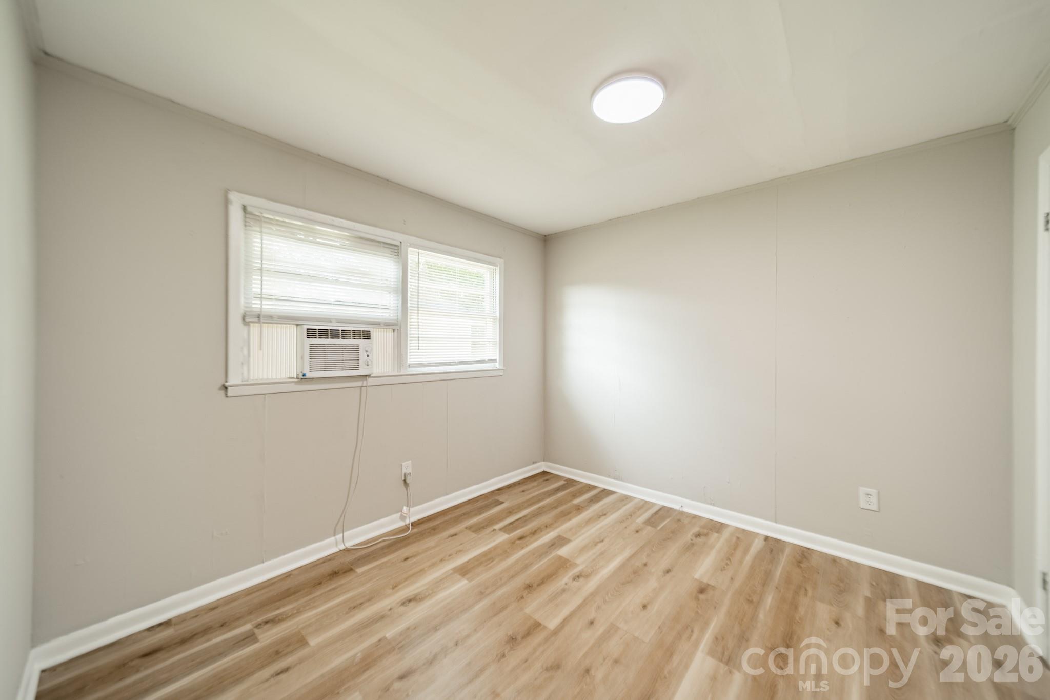 402 E Webb Street Property Photo 20