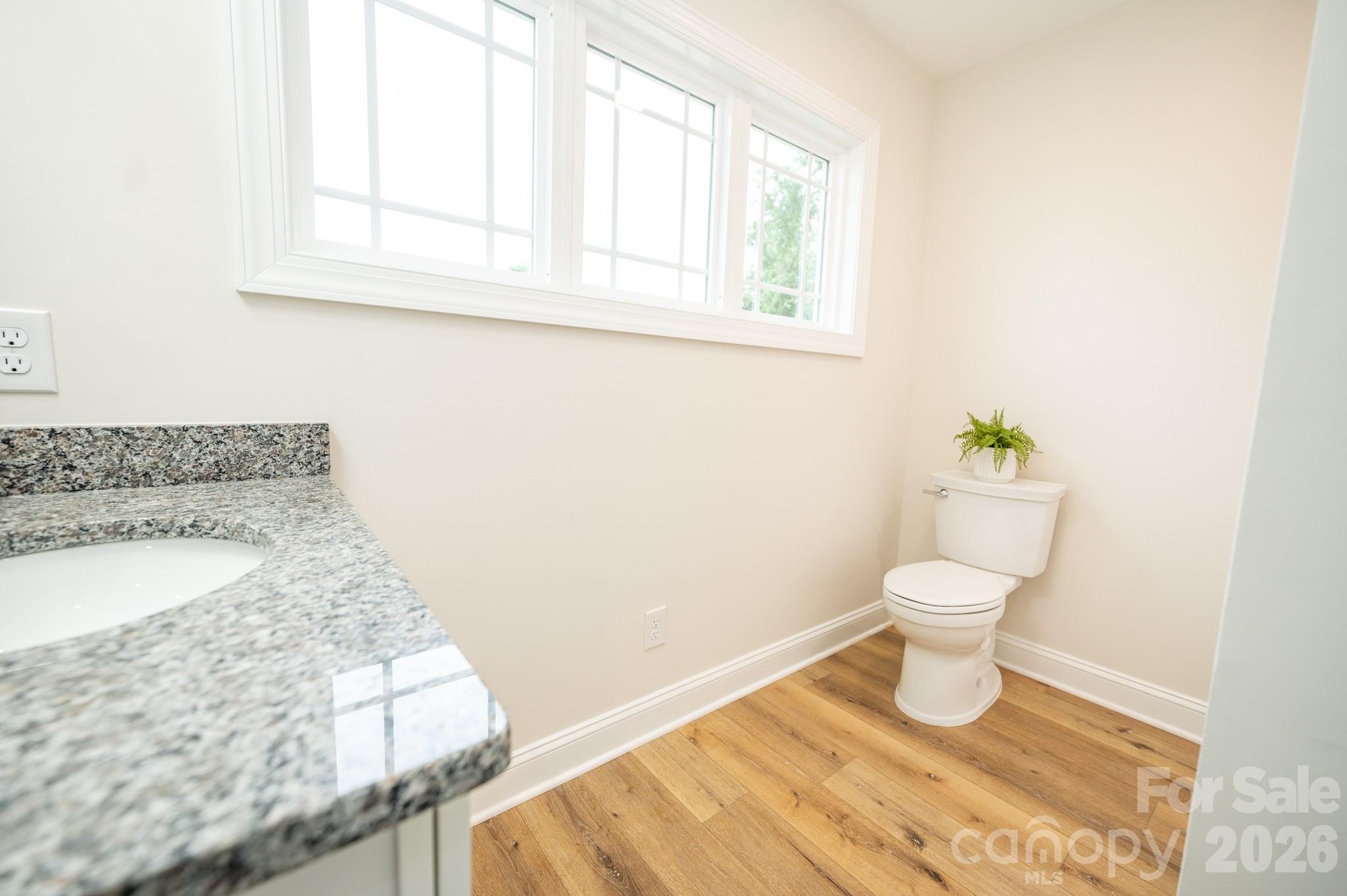 262 Florida Avenue Property Photo 18