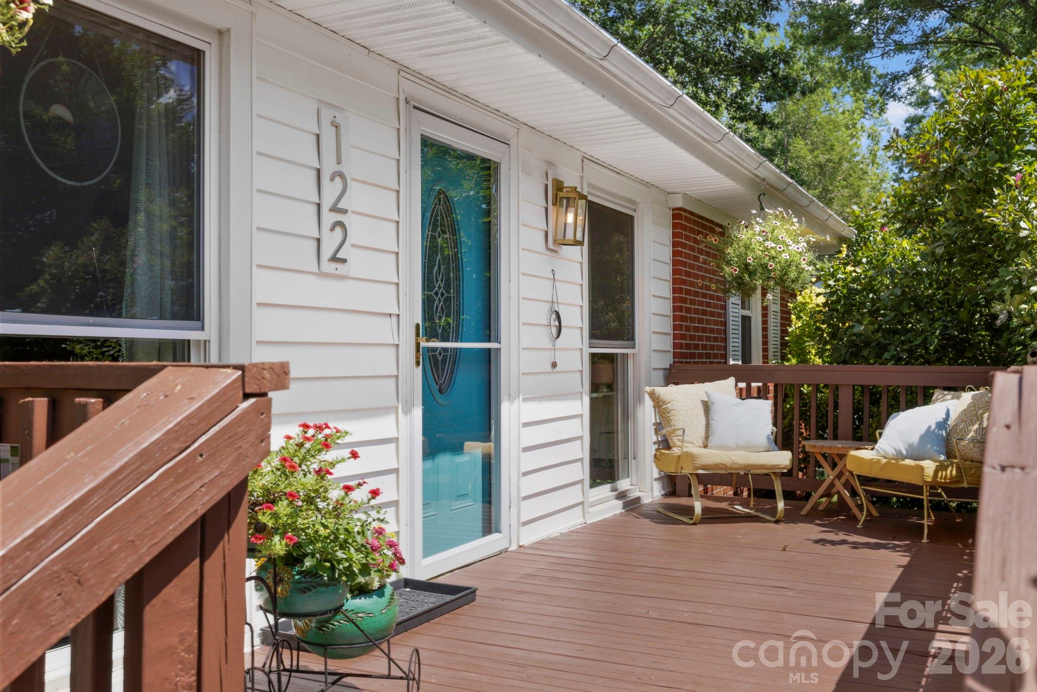 122 Scenic View Drive Property Photo 1