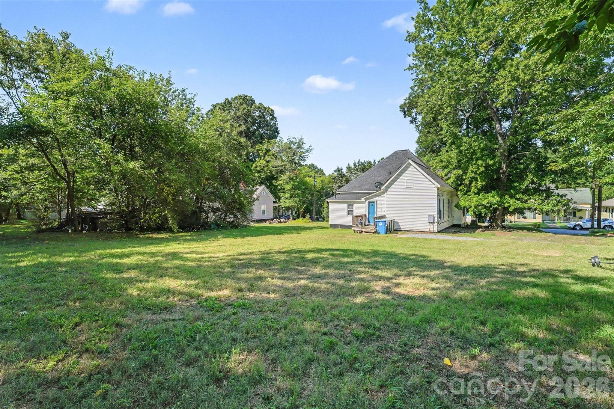 312 Vance Avenue Property Photo 8
