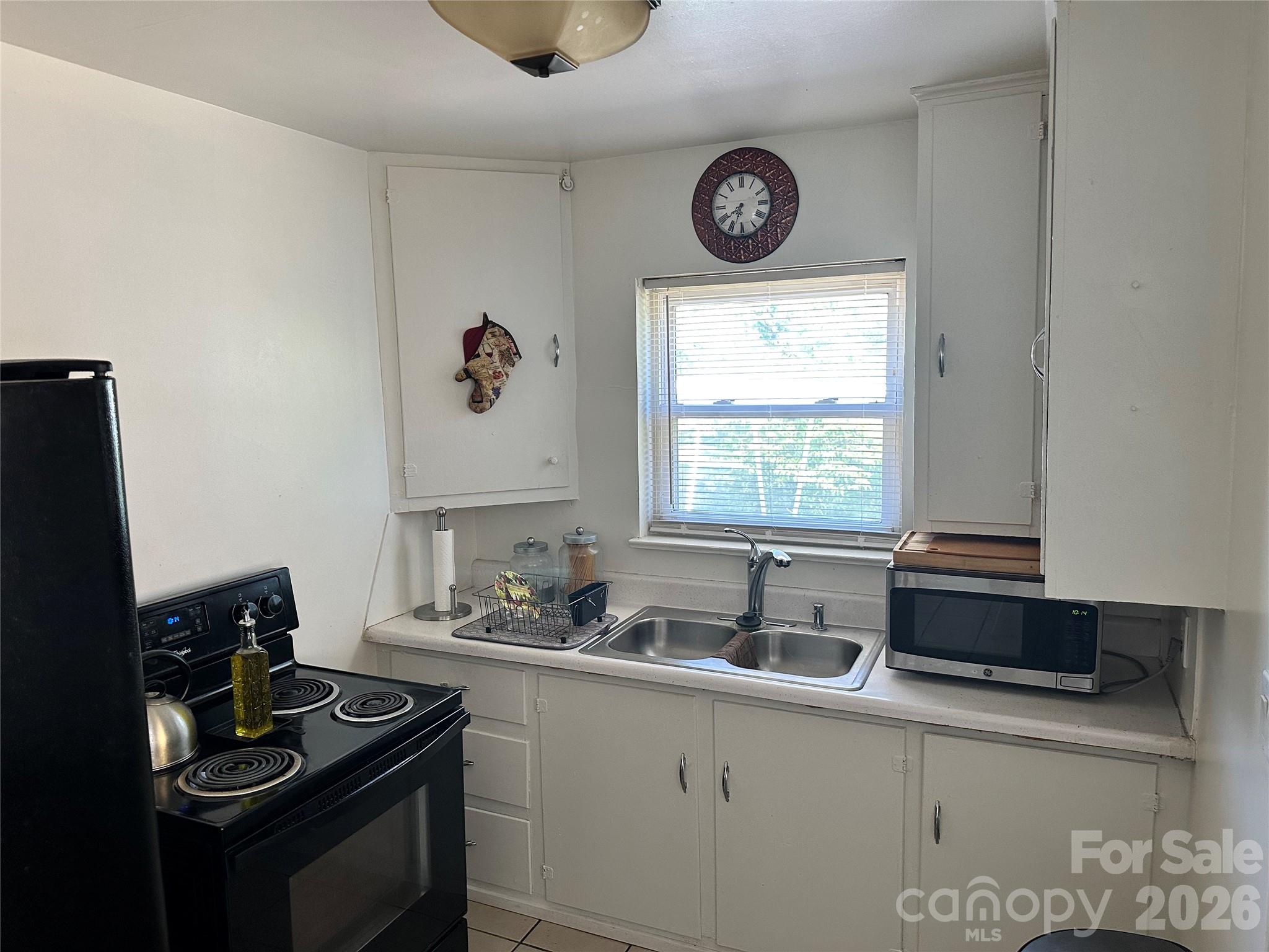 600 W Cama Street 8 Property Photo 17