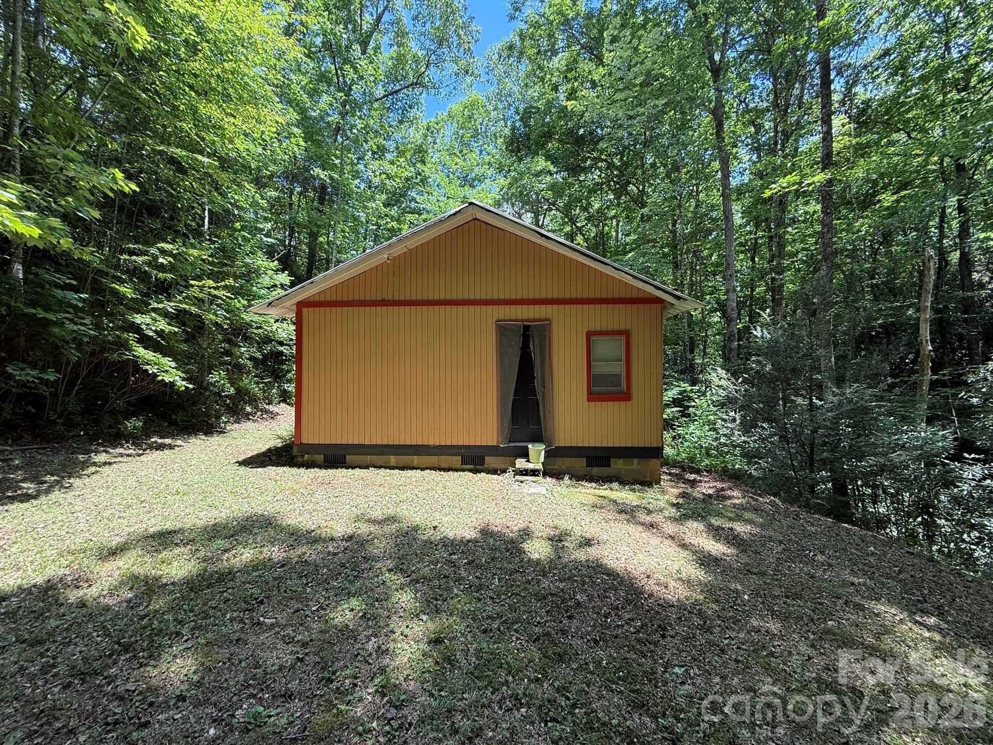 181 Lyman Lane Property Photo 3