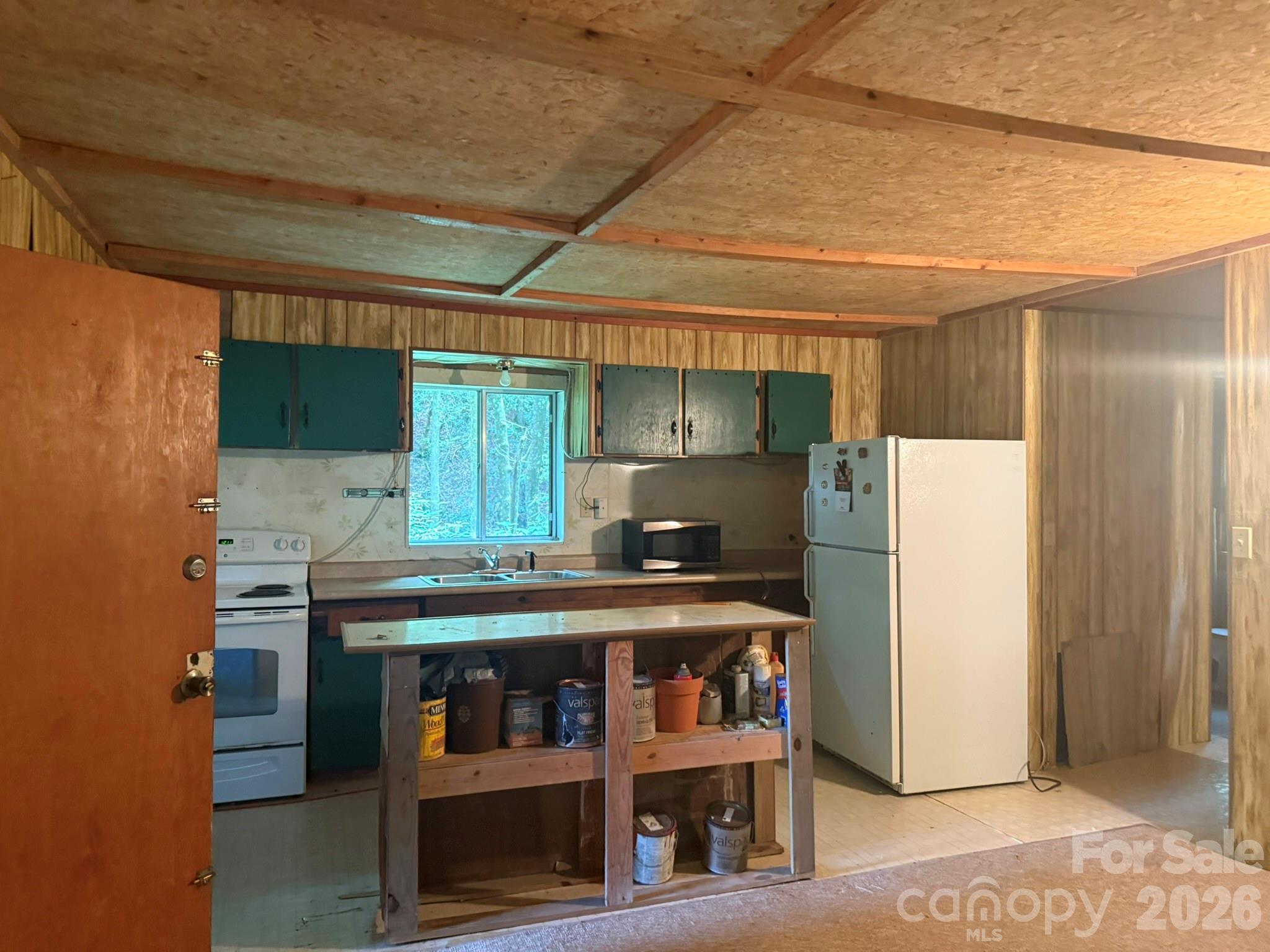 181 Lyman Lane Property Photo 10