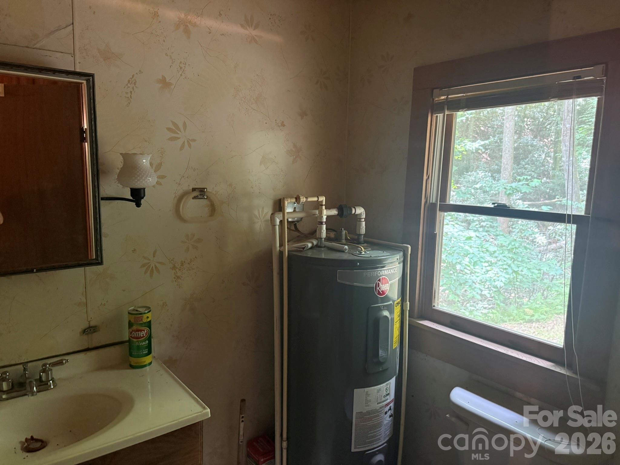 181 Lyman Lane Property Photo 16