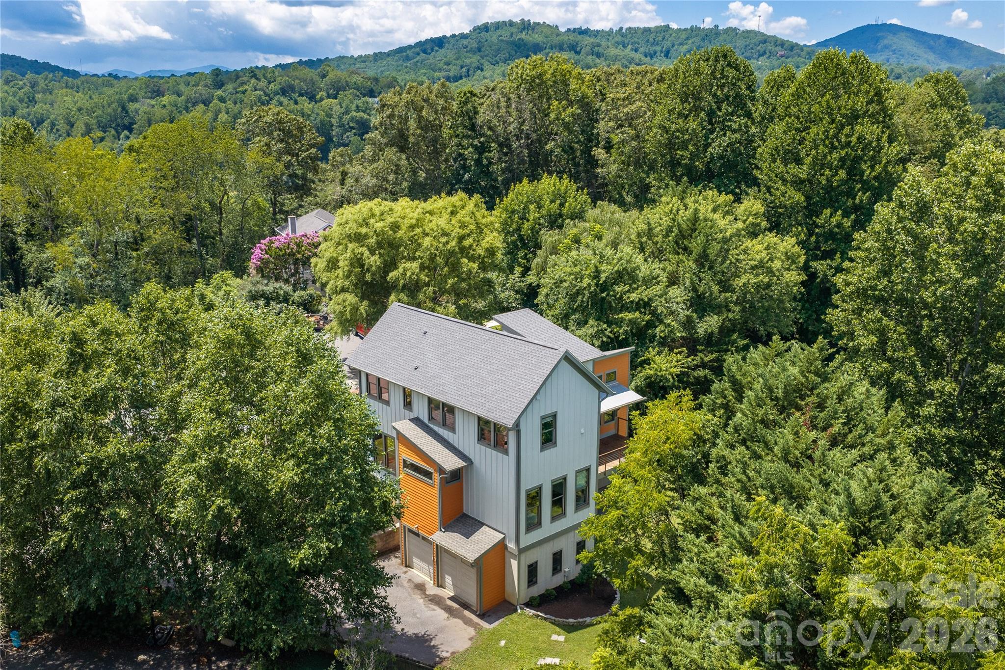 31 Grey River Run Property Photo 35
