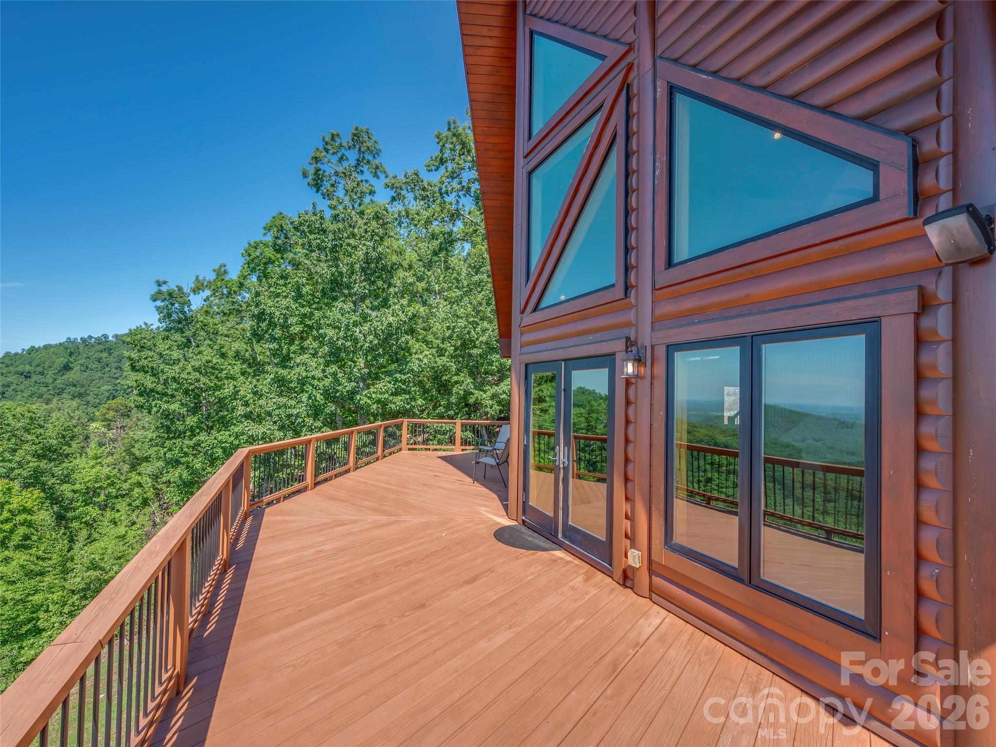 312 Brighton Drive Property Photo 10