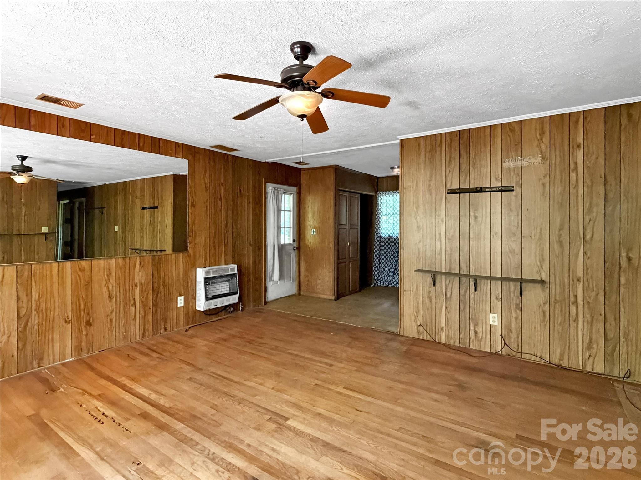 101 Cactus Loop Property Photo 8