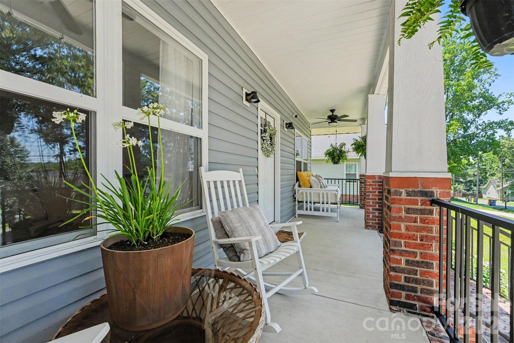 107b Wayne Avenue Property Photo 3