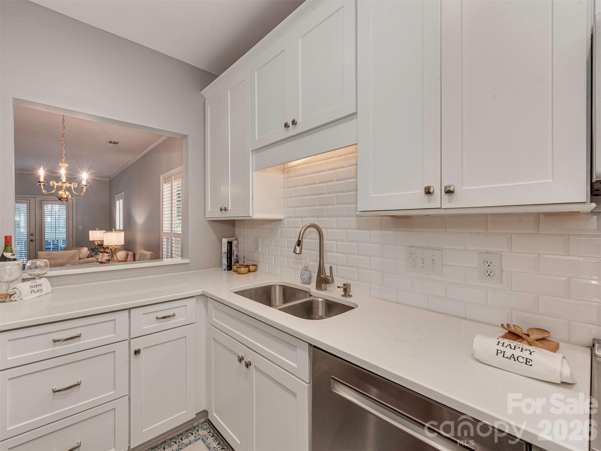 301 Queens Road 105 Property Photo 4