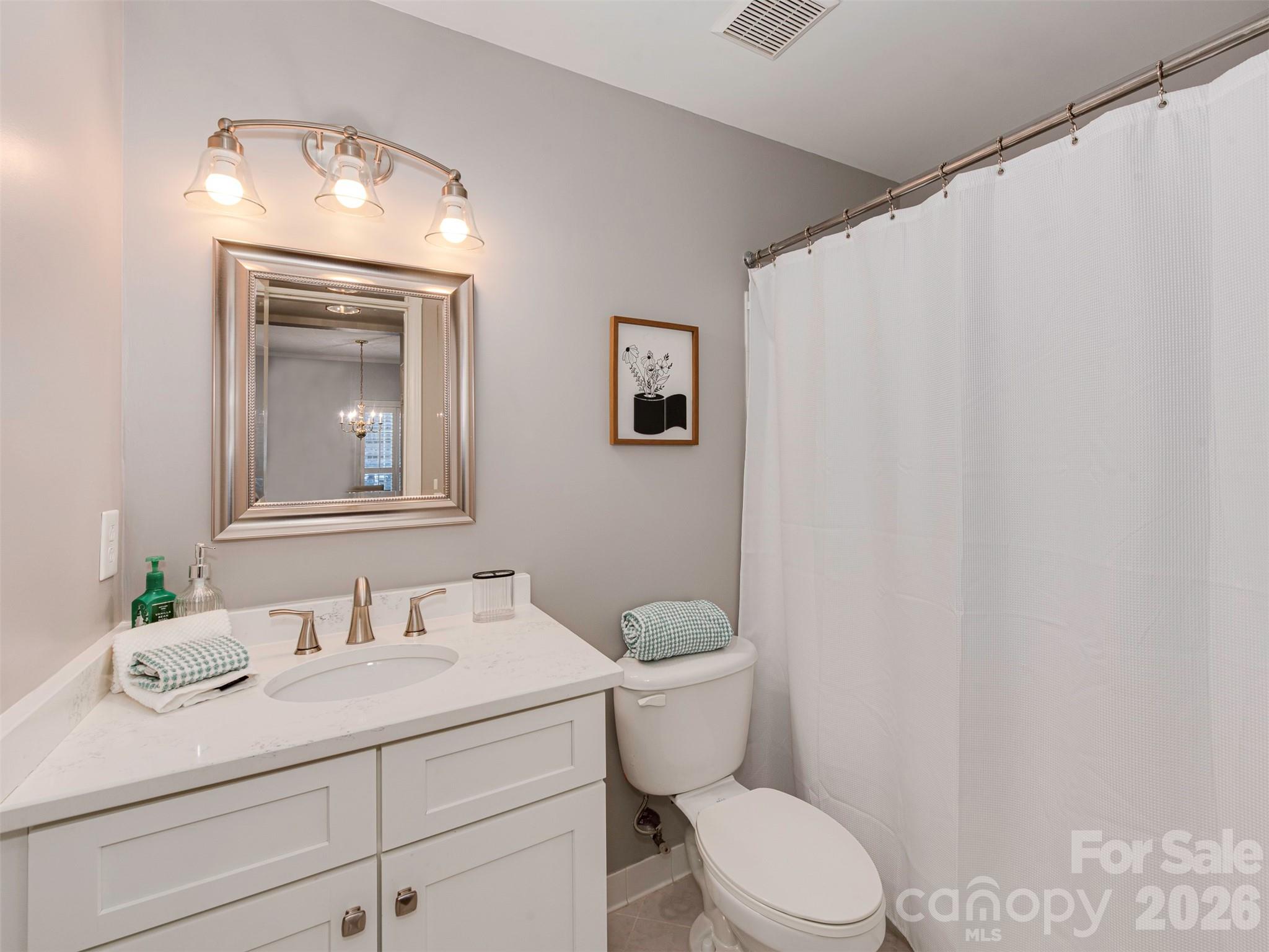 301 Queens Road 105 Property Photo 18