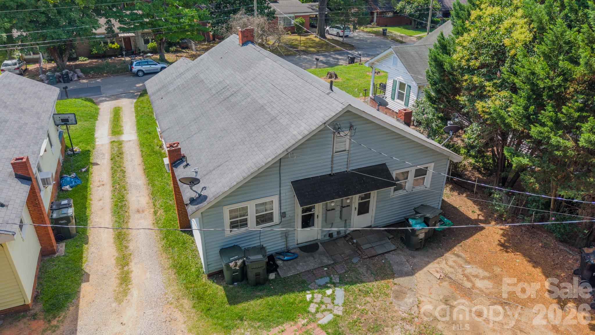 112 Freeze Avenue Property Photo 4