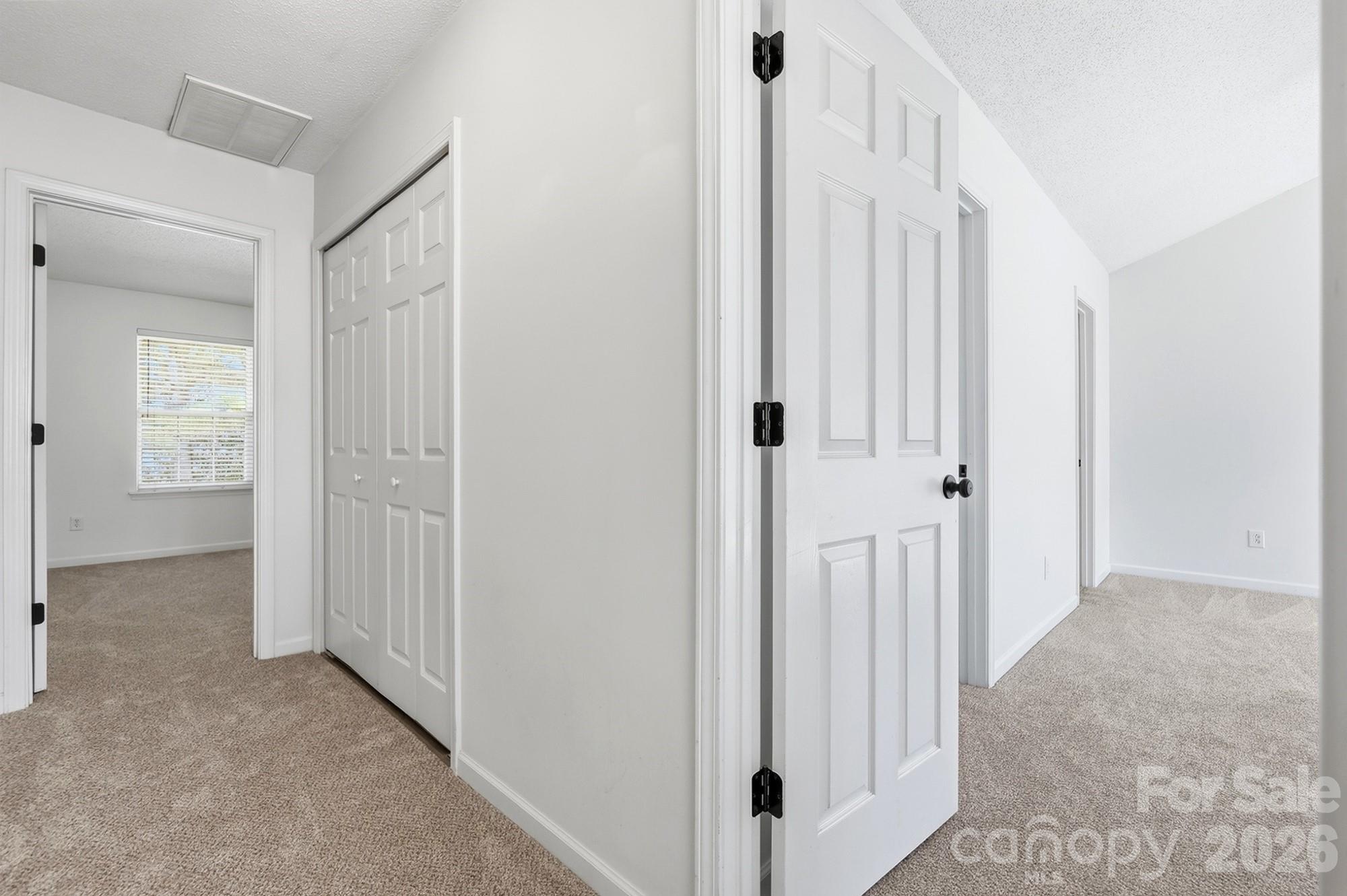 1730 Eagle Ridge Drive Property Photo 17