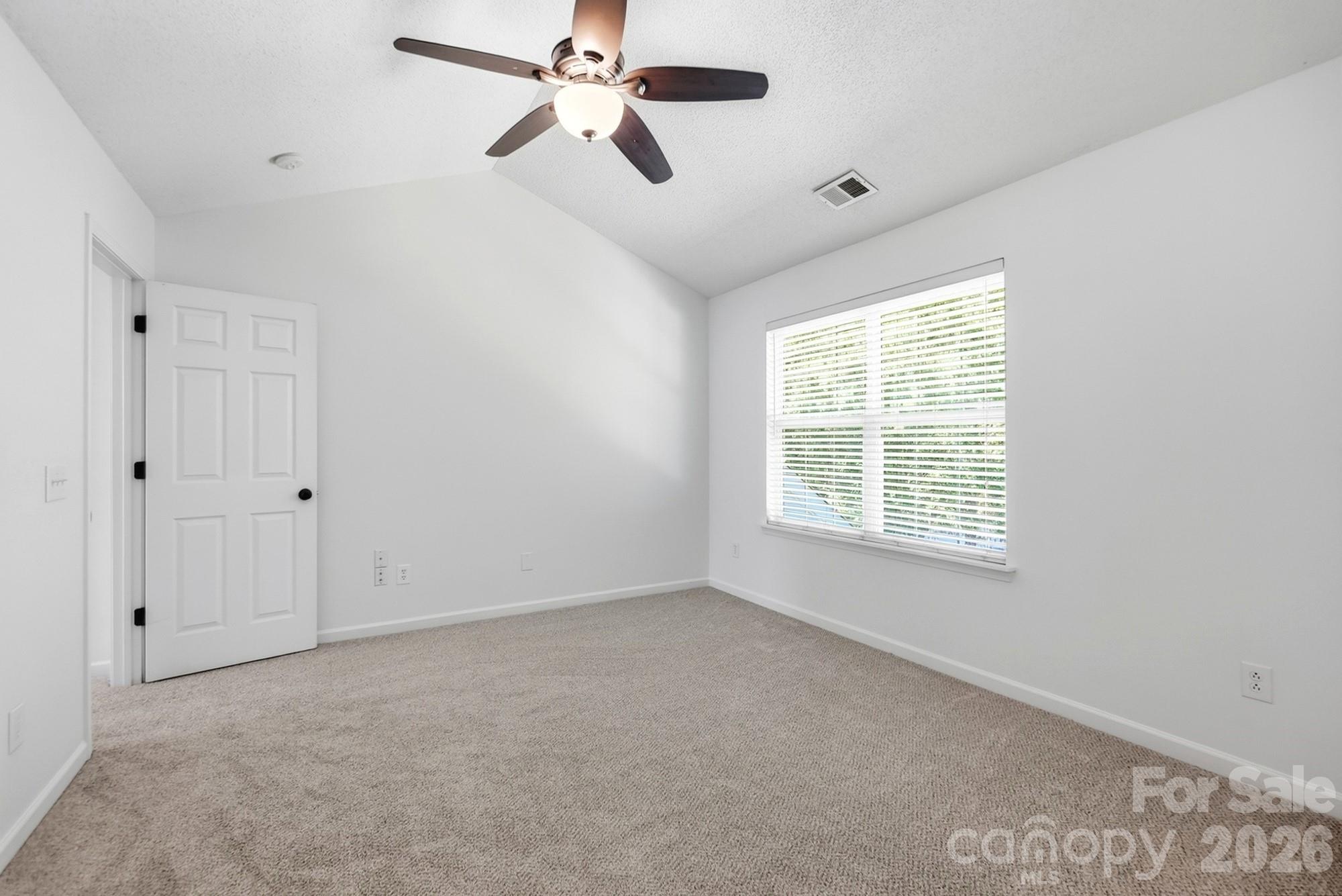 1730 Eagle Ridge Drive Property Photo 26