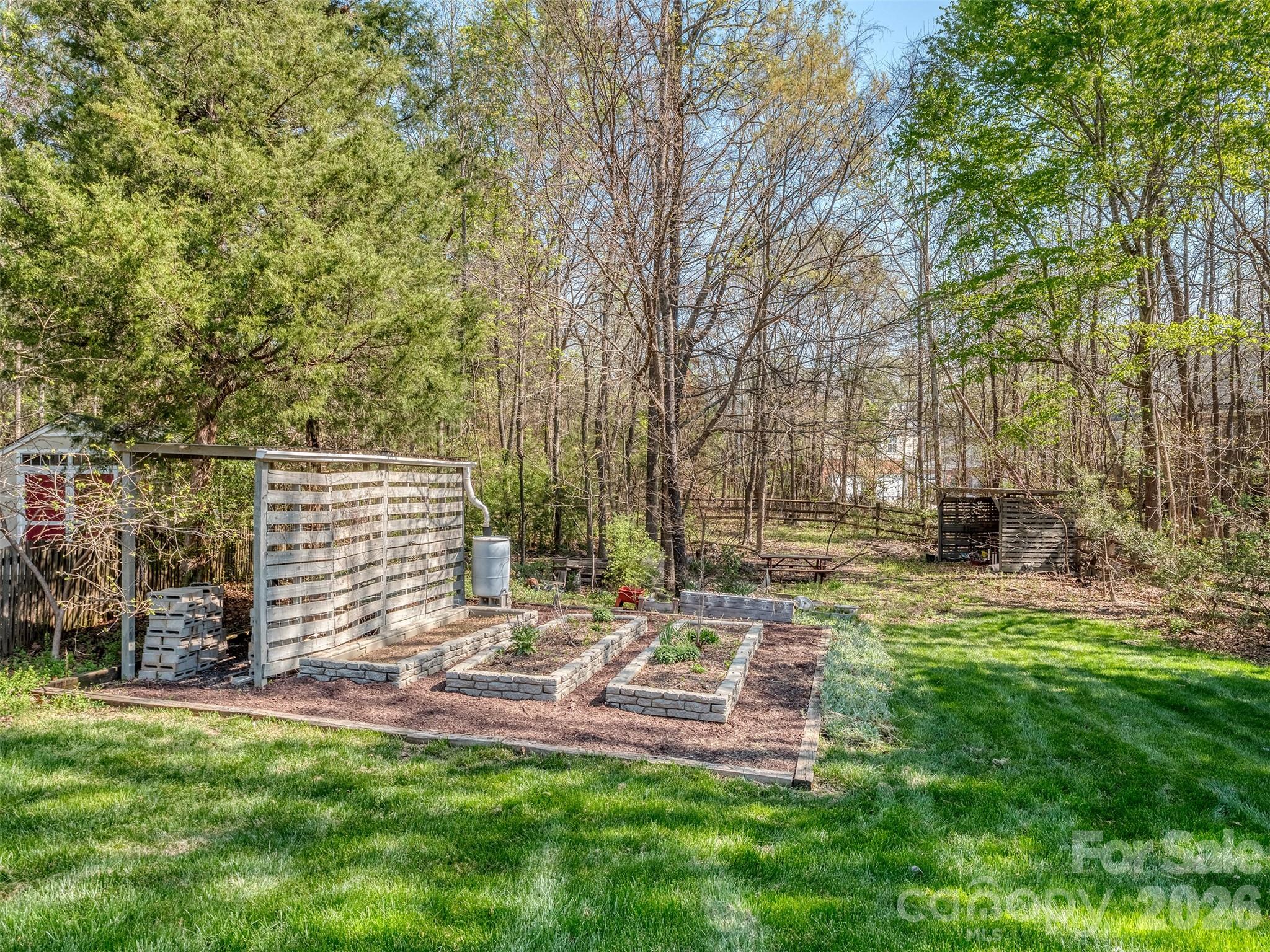 12103 Crescent Run Court Property Photo 5