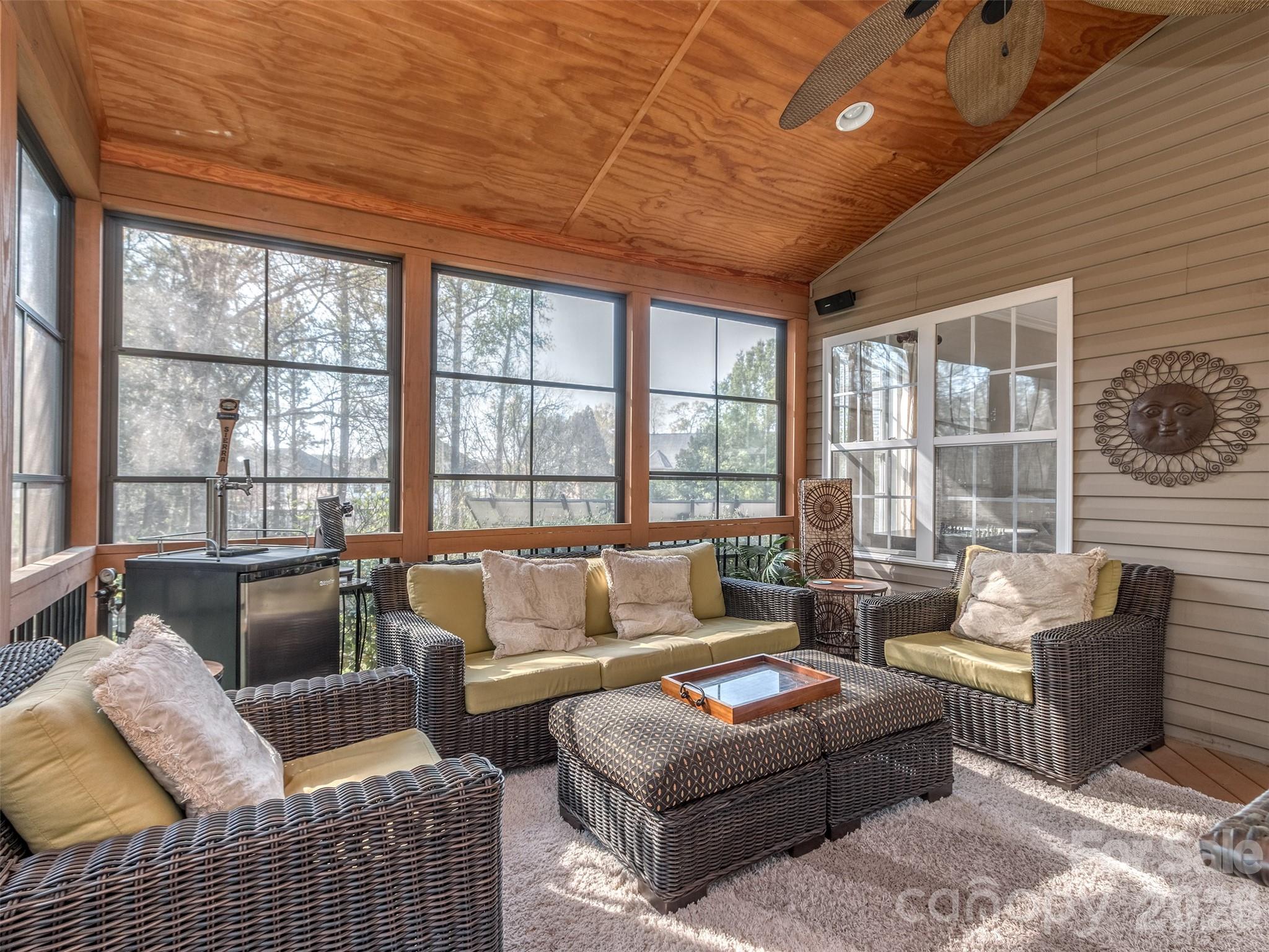 12103 Crescent Run Court Property Photo 32