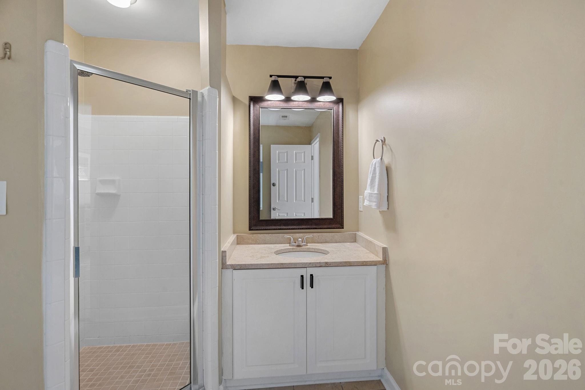 103 Pier 33 Drive 218 Property Photo 24