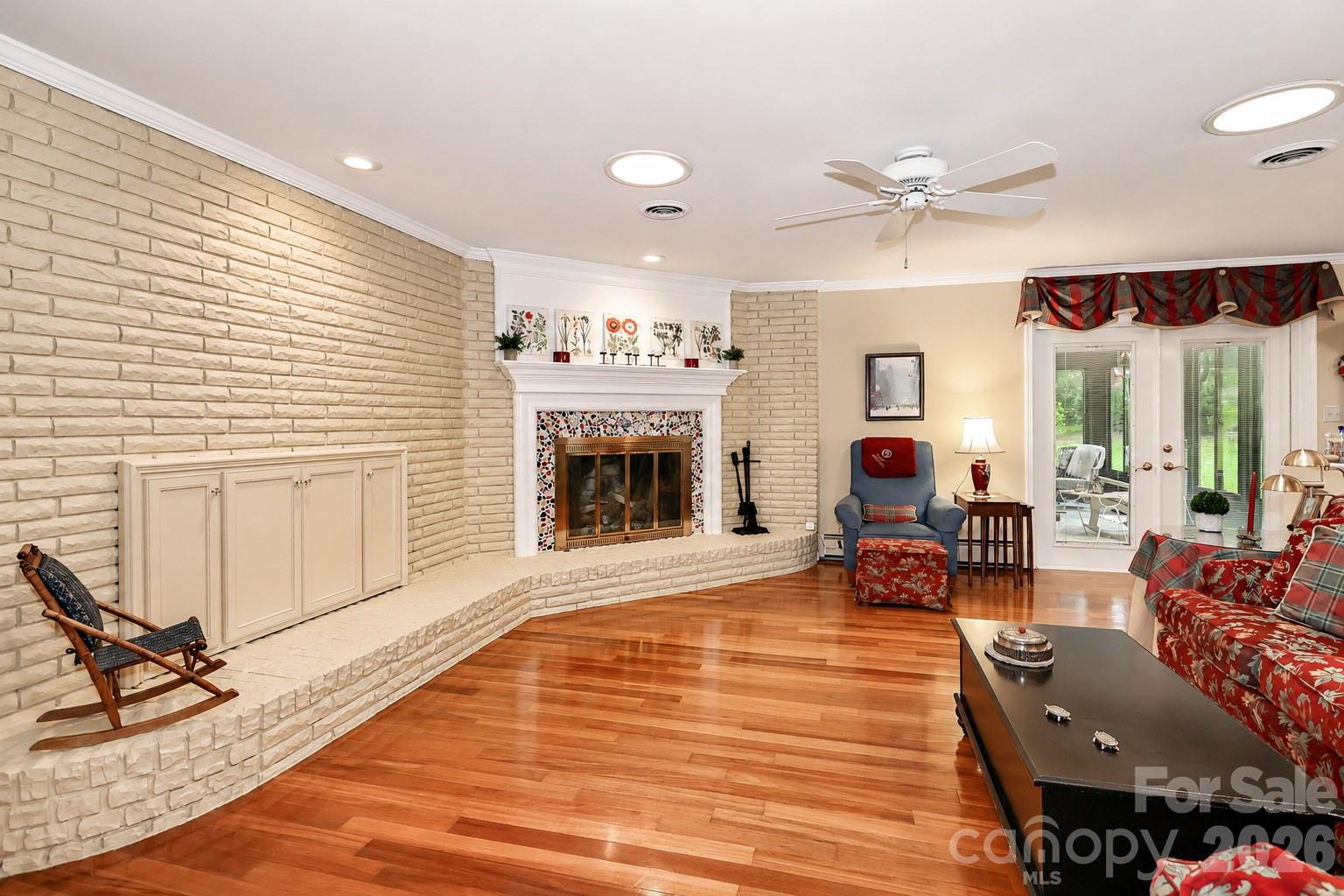 107 Augusta Drive Property Photo 8