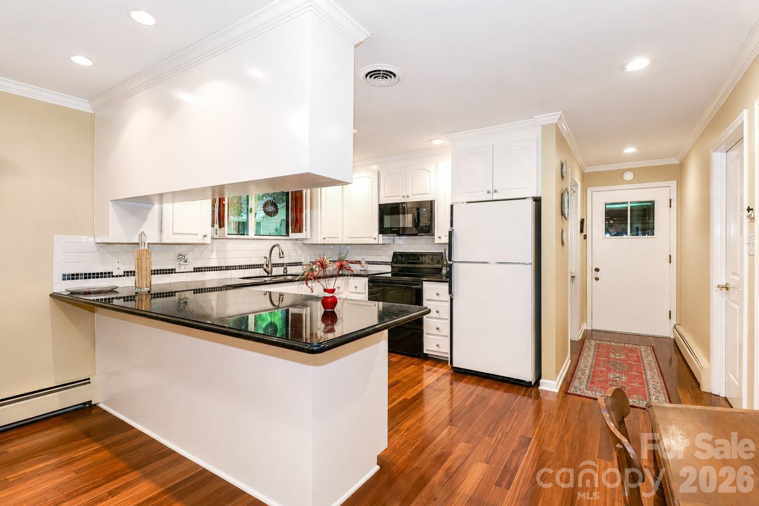 107 Augusta Drive Property Photo 14