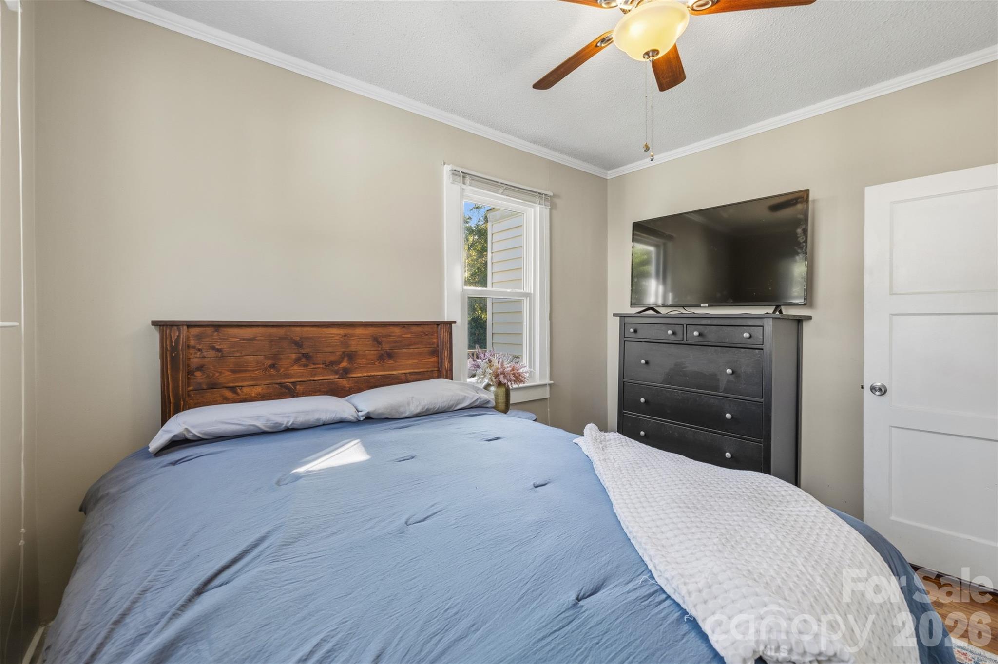 300 Harris Street Property Photo 16