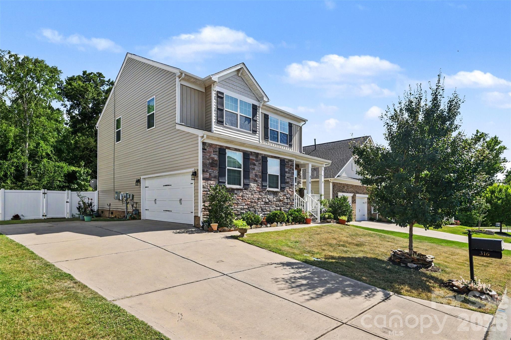 316 Purple Sage Way Property Photo 3
