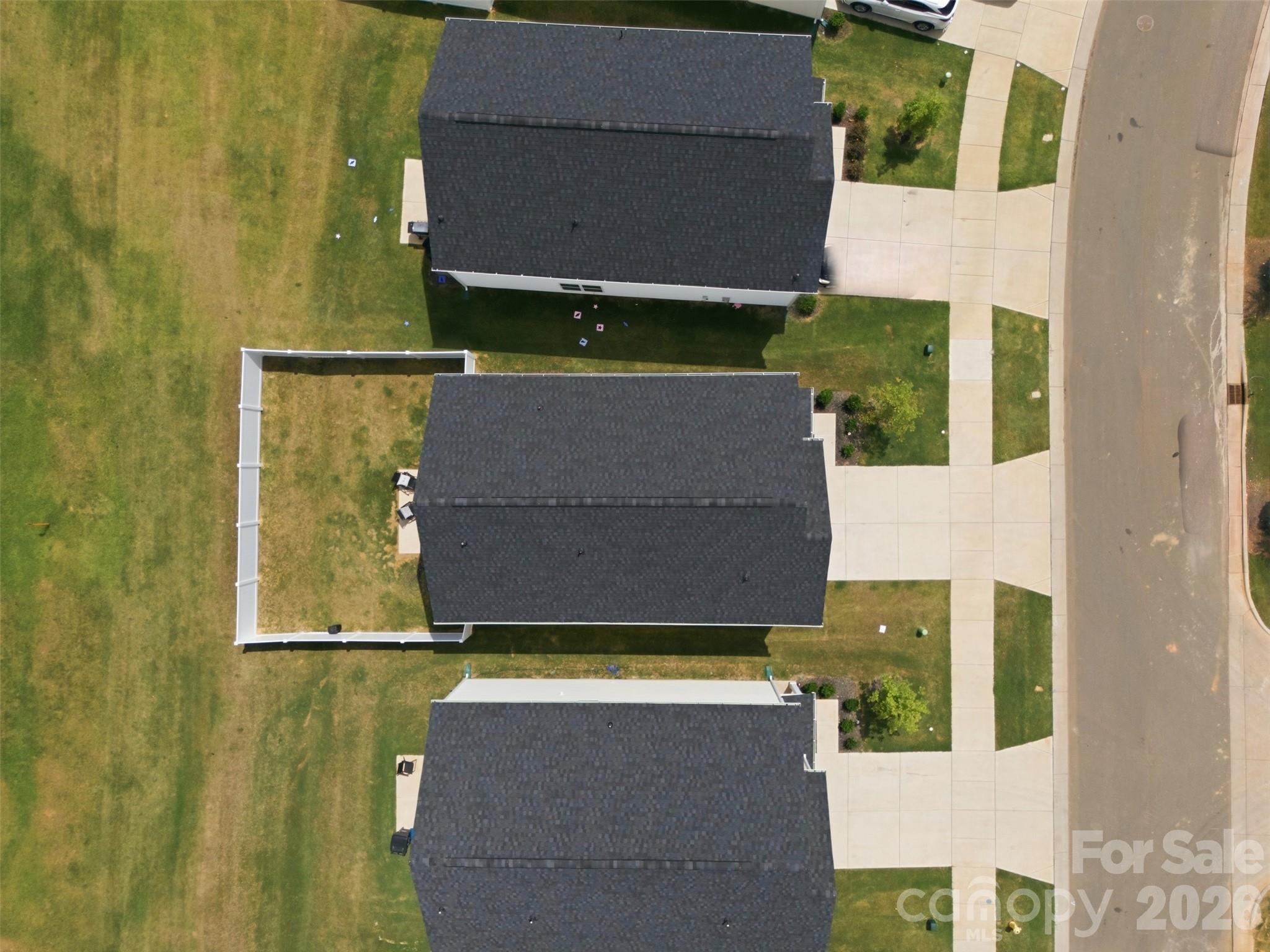 1705 Gutter Branch Drive Property Photo 2