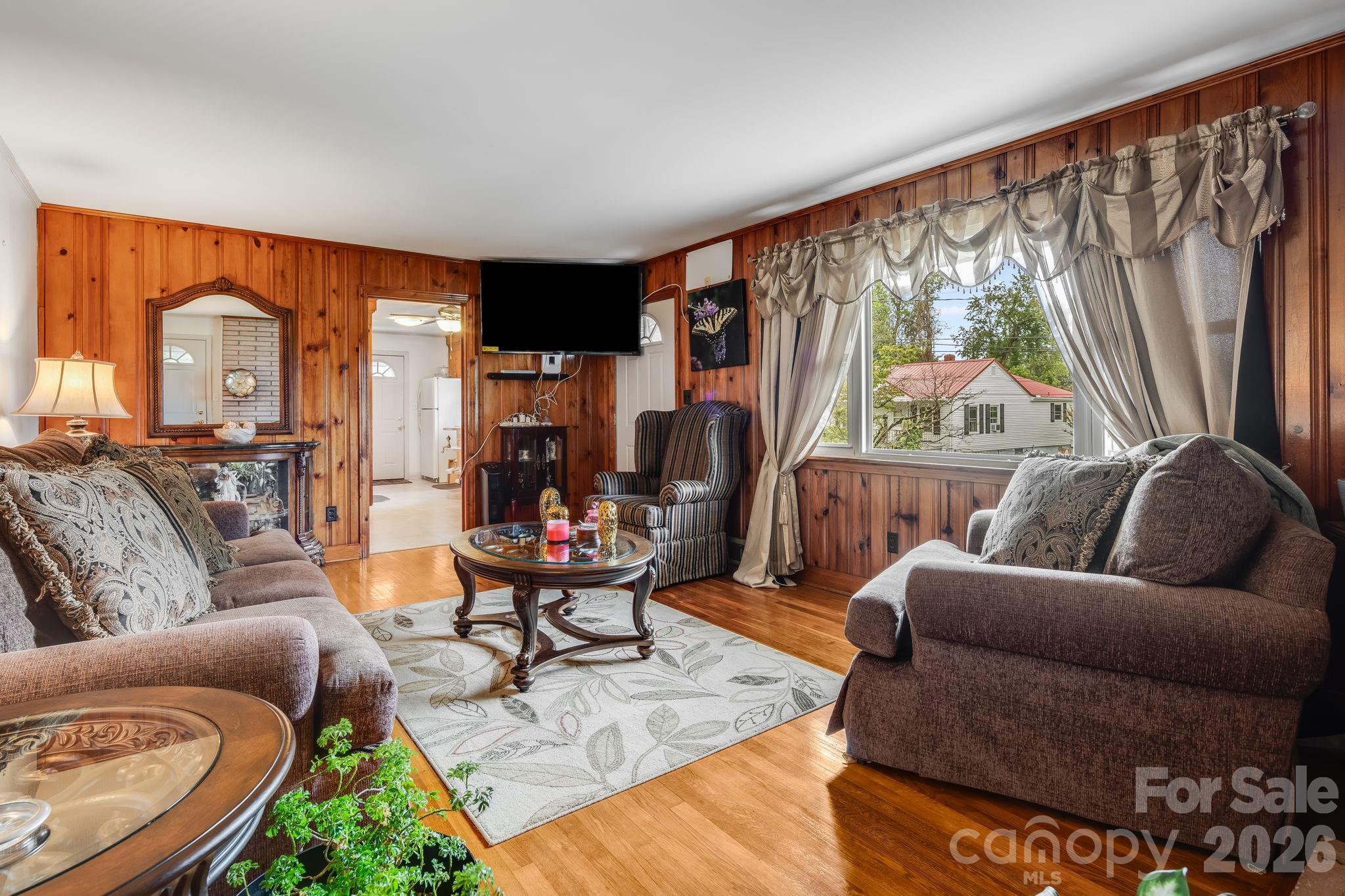 4 Brad Street Property Photo 6
